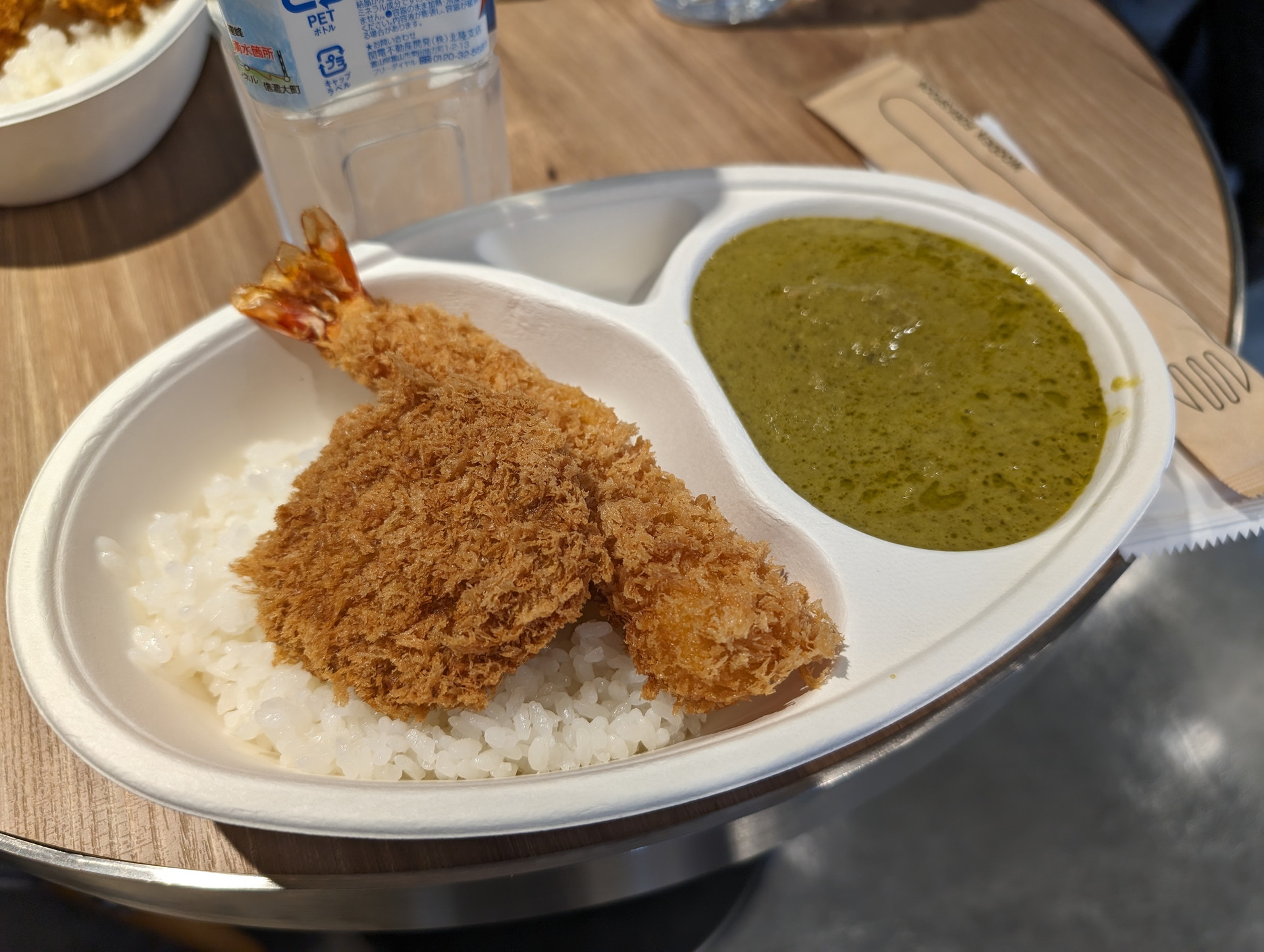 トッピングは本来付属しない