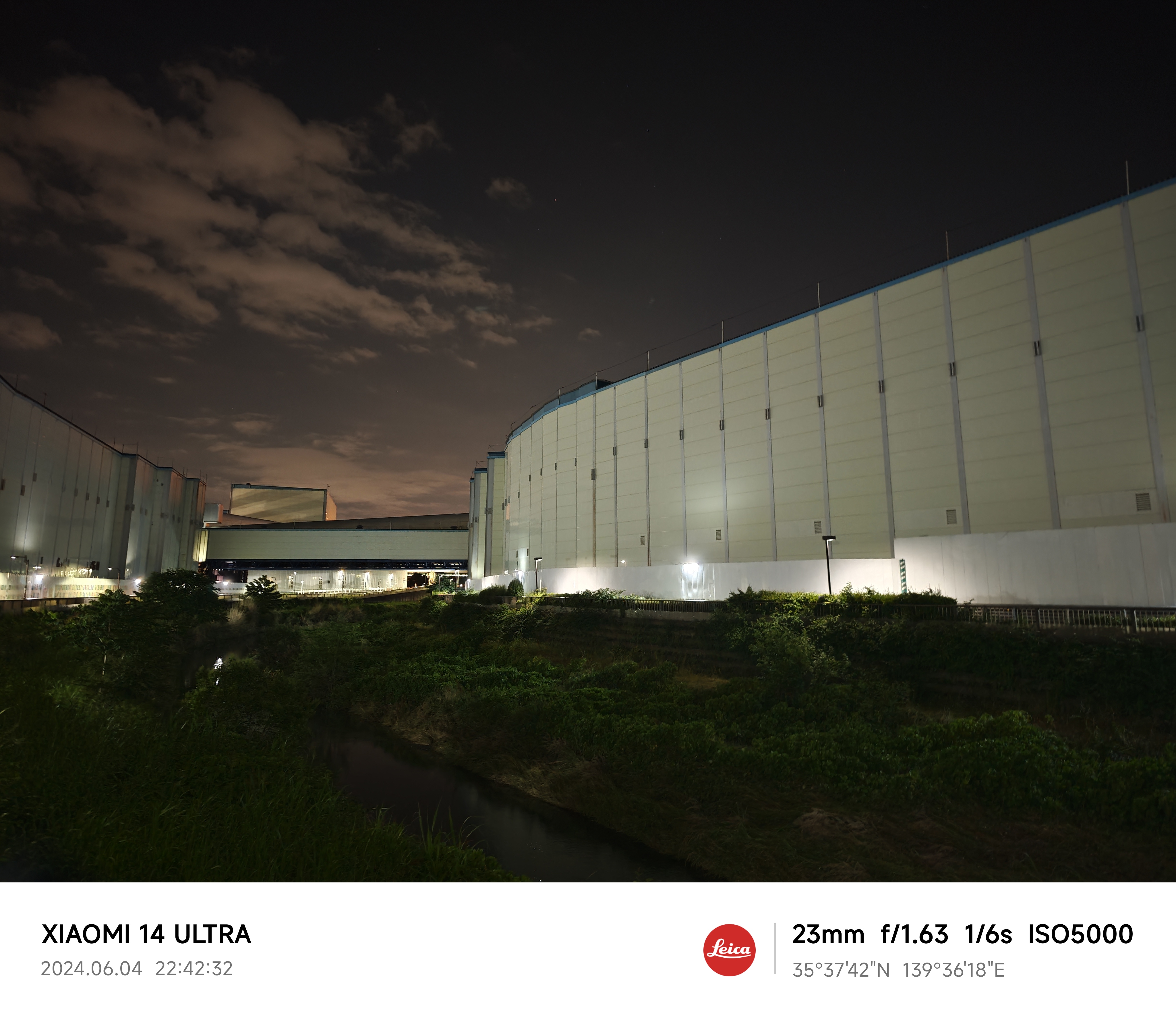 1型という大きなセンサーなので低照度にも強い。暗部のノイズ感も整っており不自然さはあまり感じられない