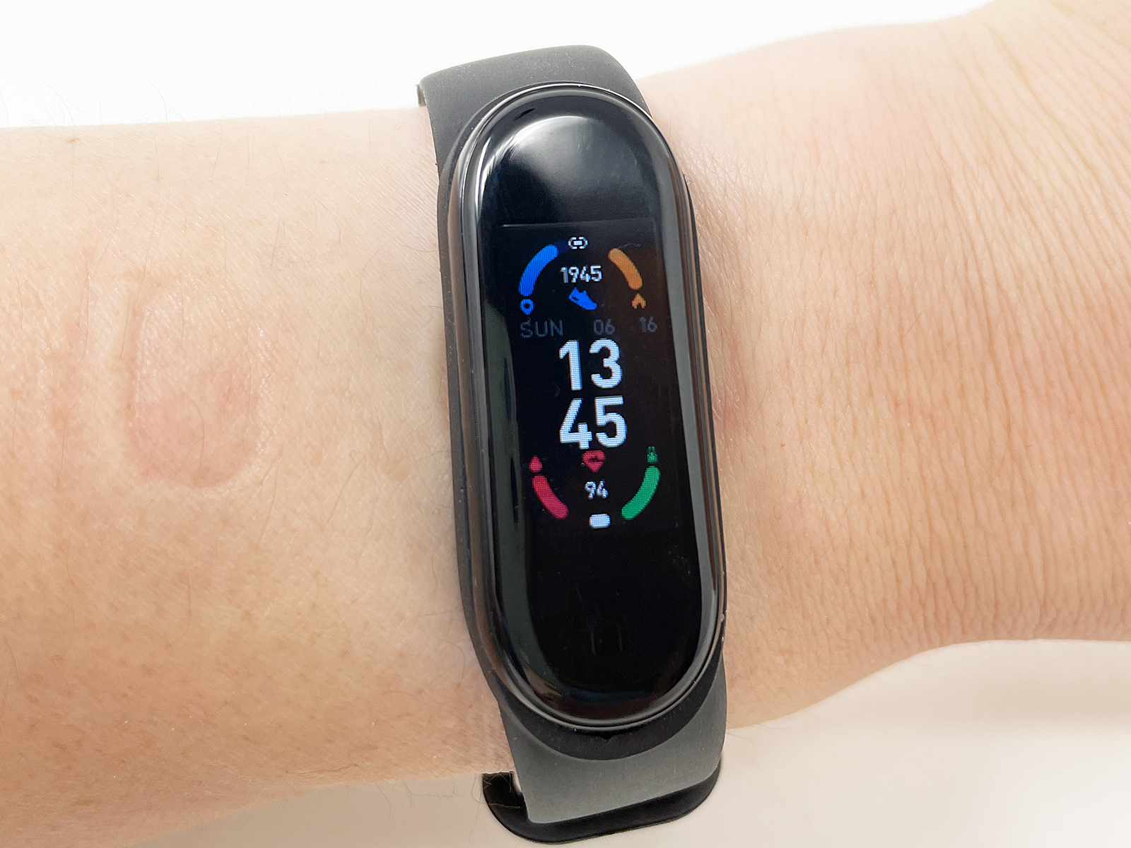 「ヘルスウォッチ」。機種としては3代目にあたり、以前のモデルより省機能化されているようです。