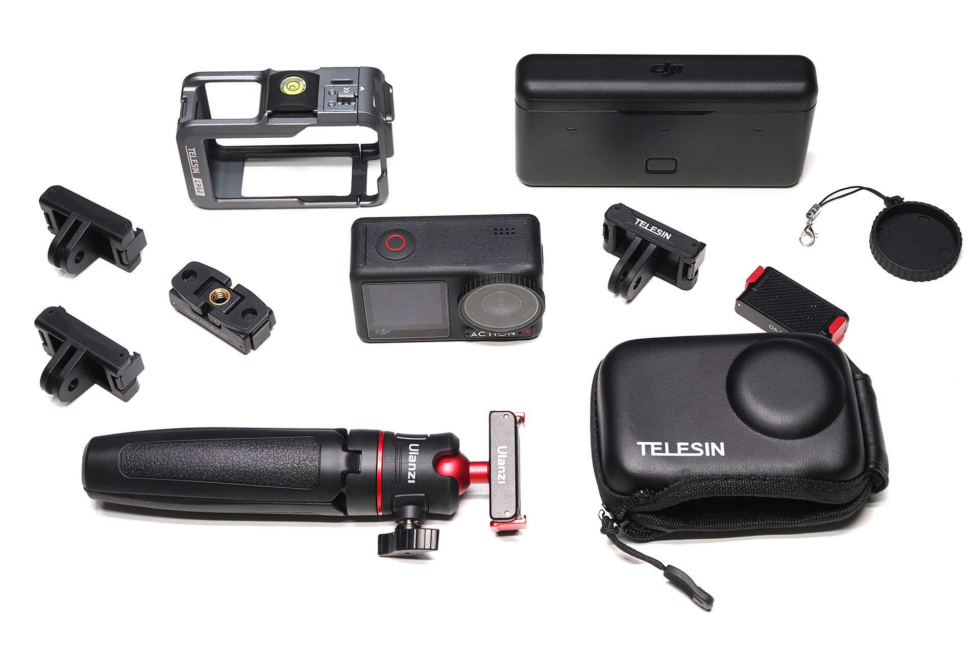 コレよさそう、アレもよさそう……と気になるアクセサリーを買いまくり中の俺。定番の映像機器系アクセサリーメーカーもあり、アクションカメラのアクセサリーを選びやすくなったと感じる。