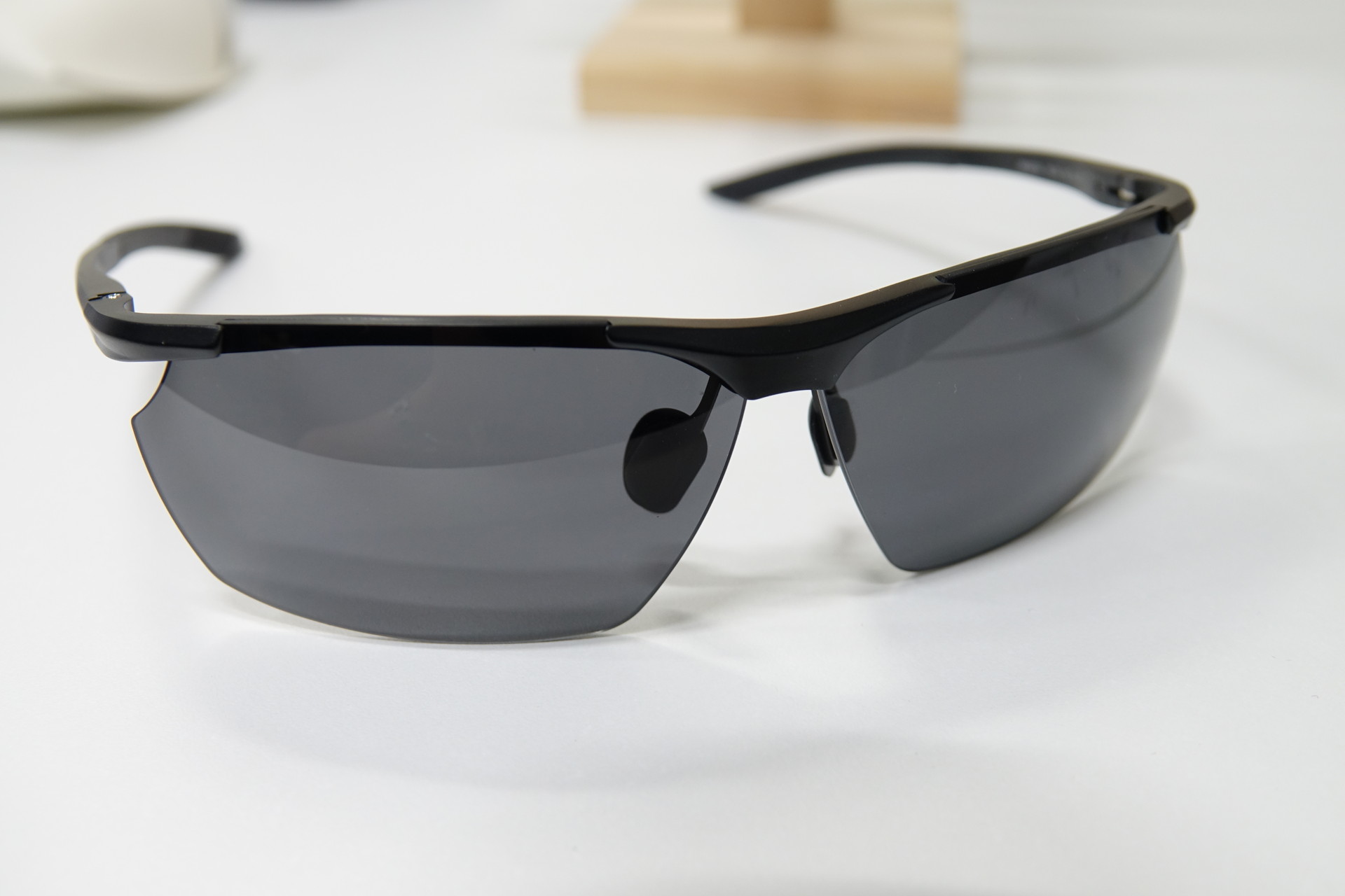 Xiaomi スポーツサングラス