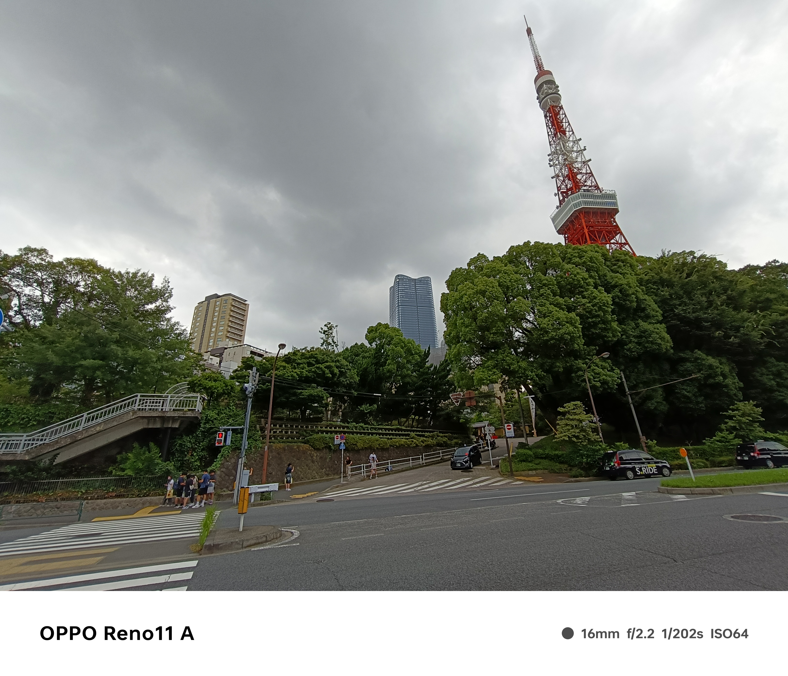 超広角カメラで撮影。112度の画角で撮影されるため、かなりワイドに写る