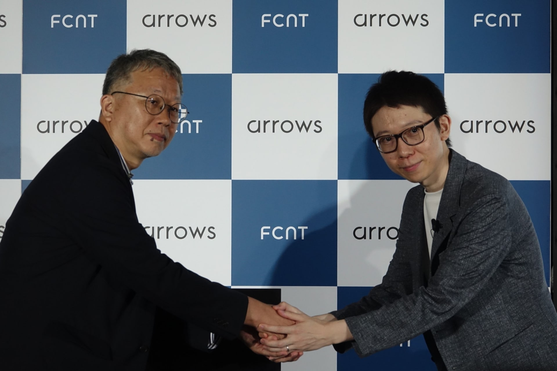 IIJ 亀井氏とFCNT 外谷氏