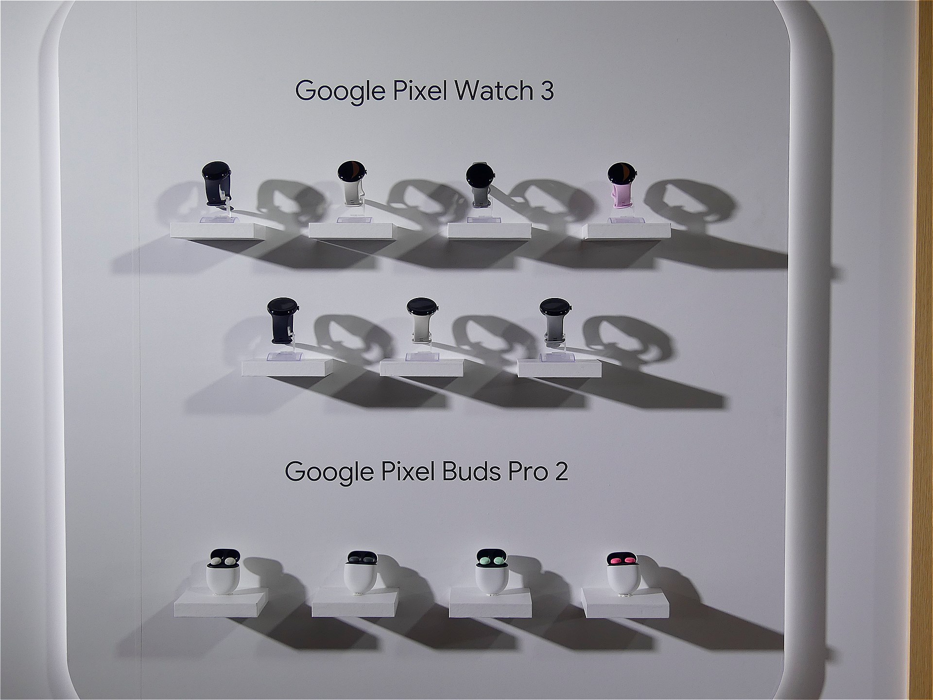 Google 「Pixel Watch 3」とGoogle 「Pixel Buds Pro 2」も発表された。