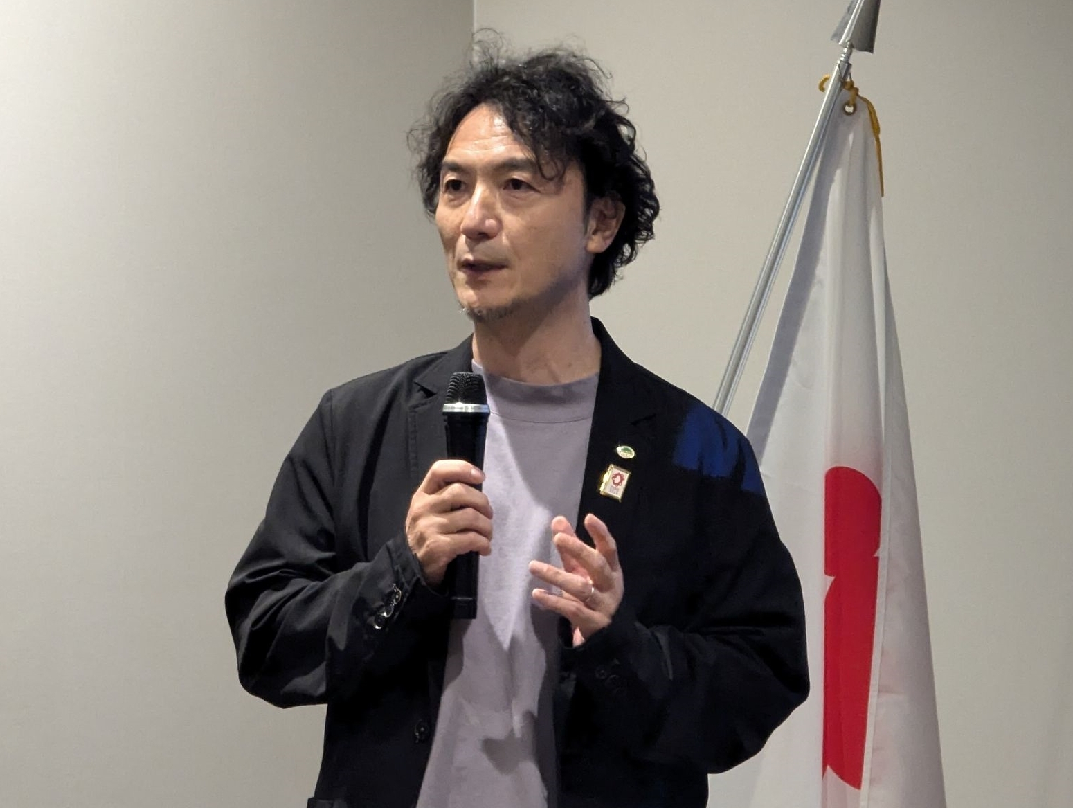 日立製作所 研究開発グループ デザインセンタ 主管デザイン長の丸山幸伸氏