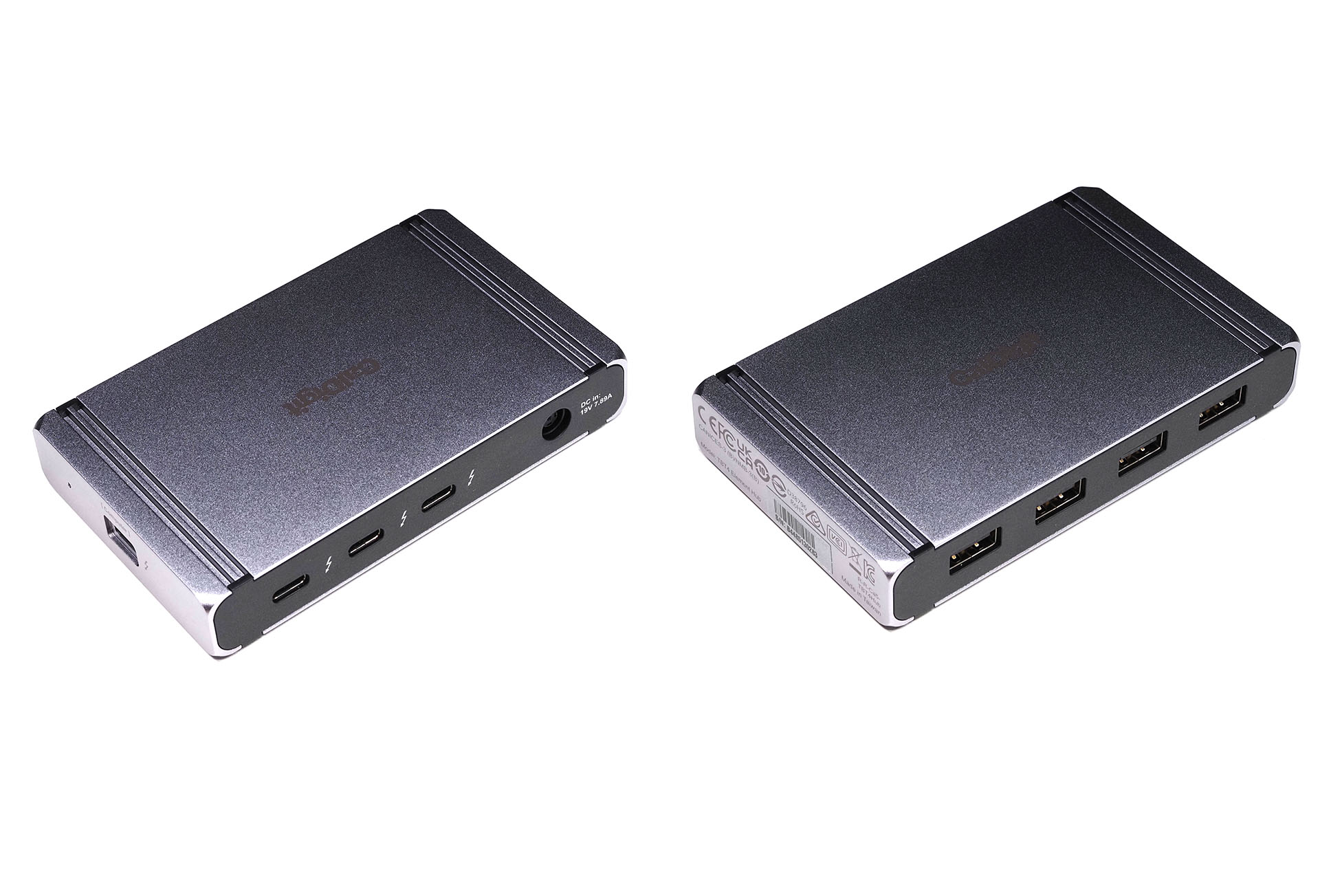 ダウンストリームポートは合計7ポート。電源はCalDigitらしいスゲくデカいACアダプターだ。