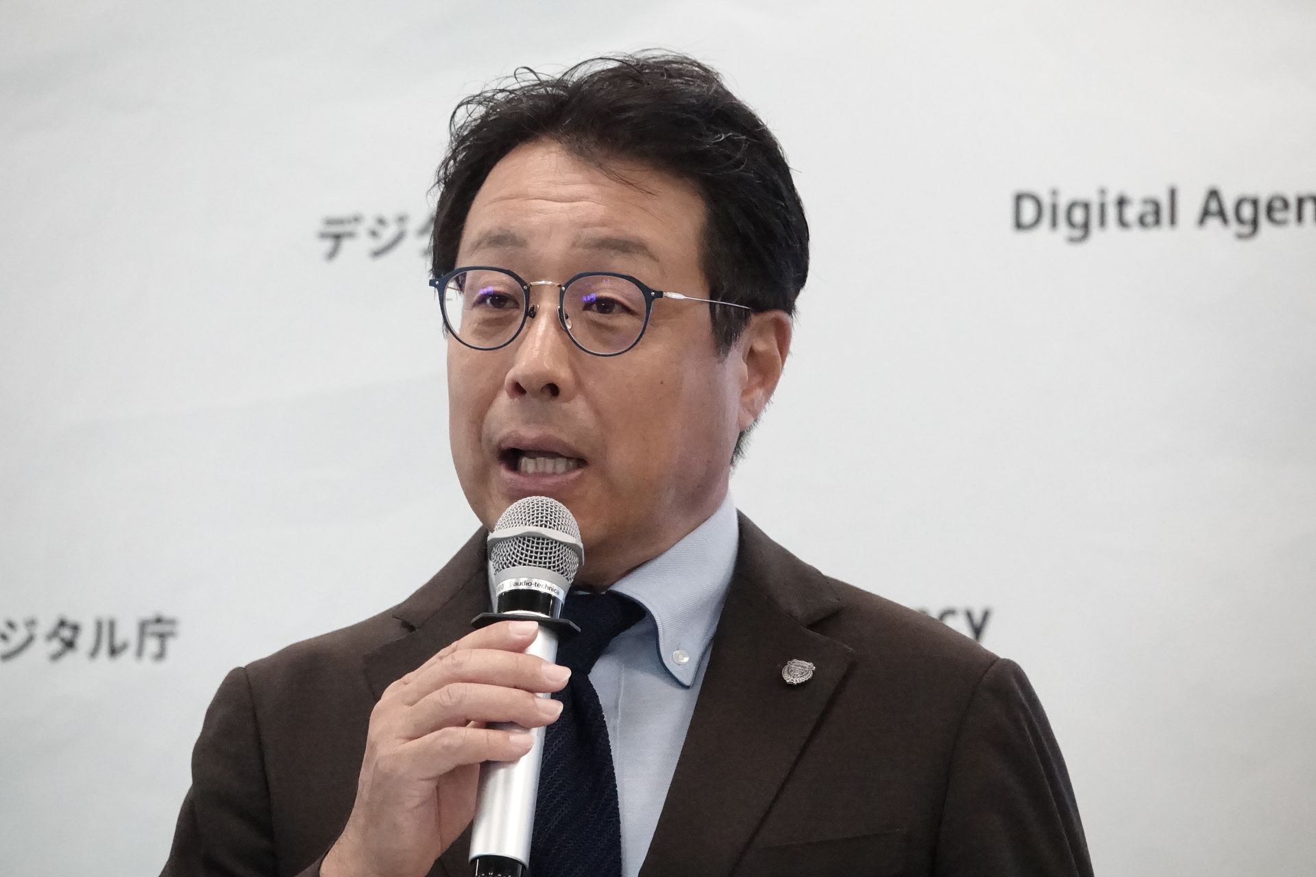 吉田氏