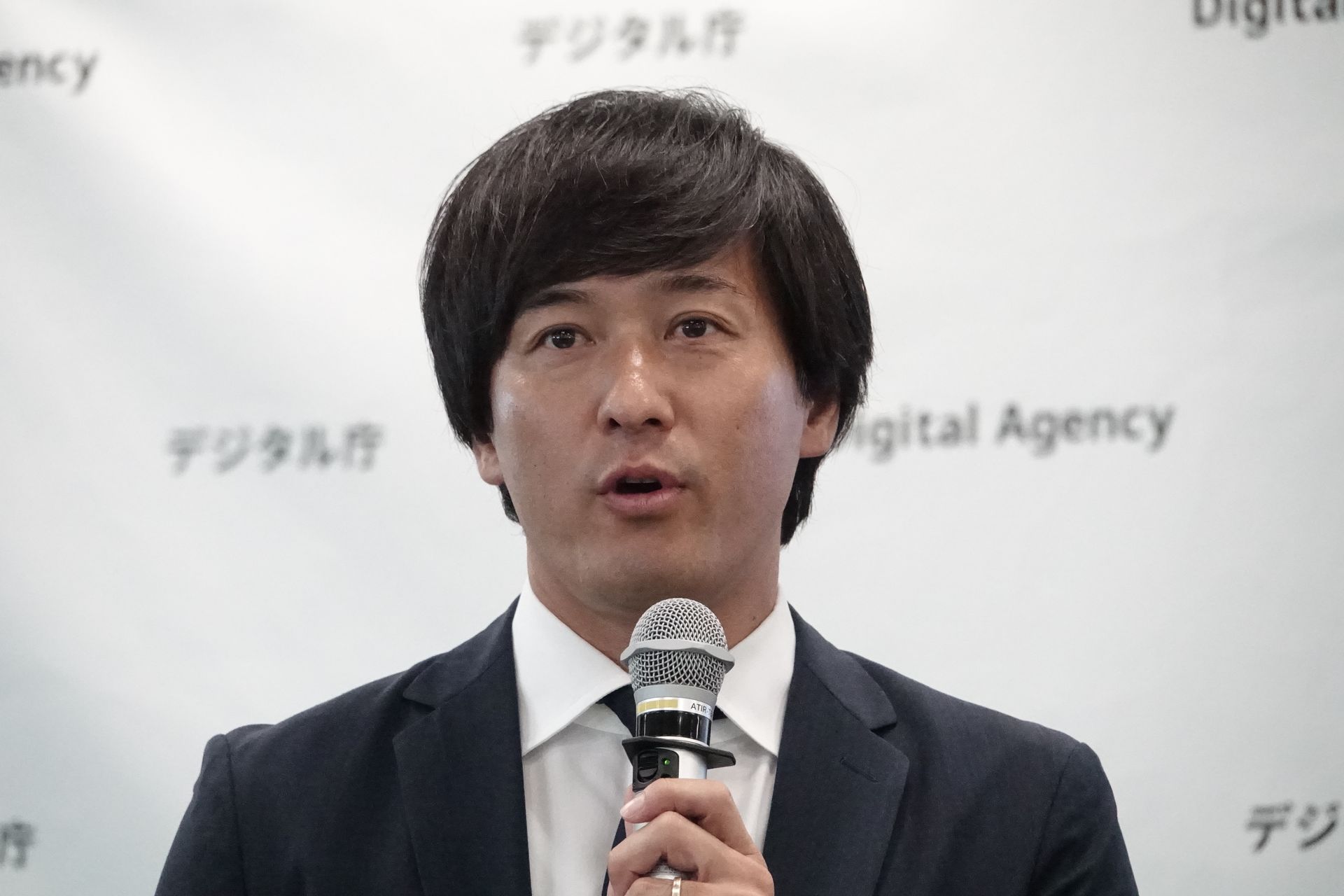 坂本氏