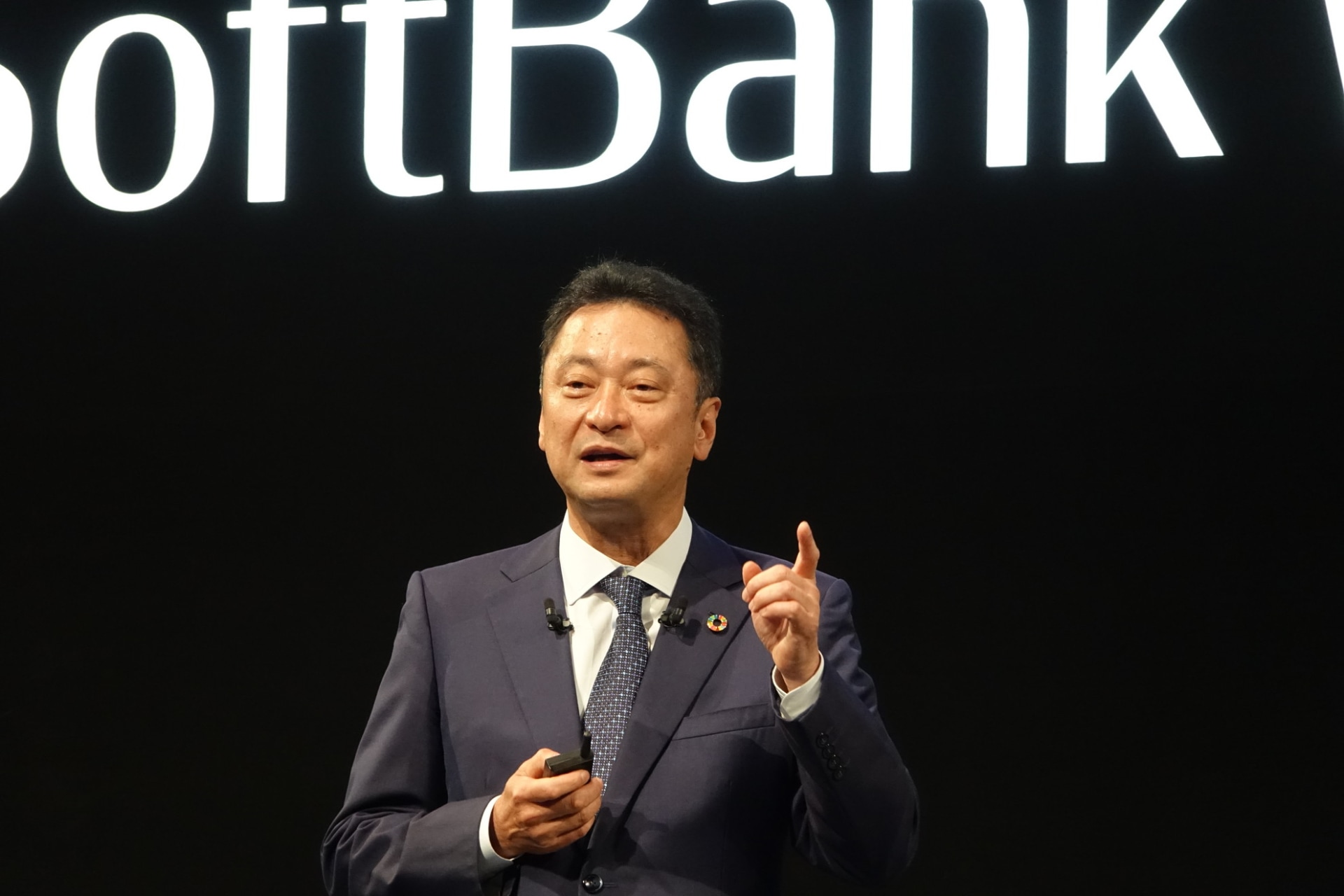 宮川氏