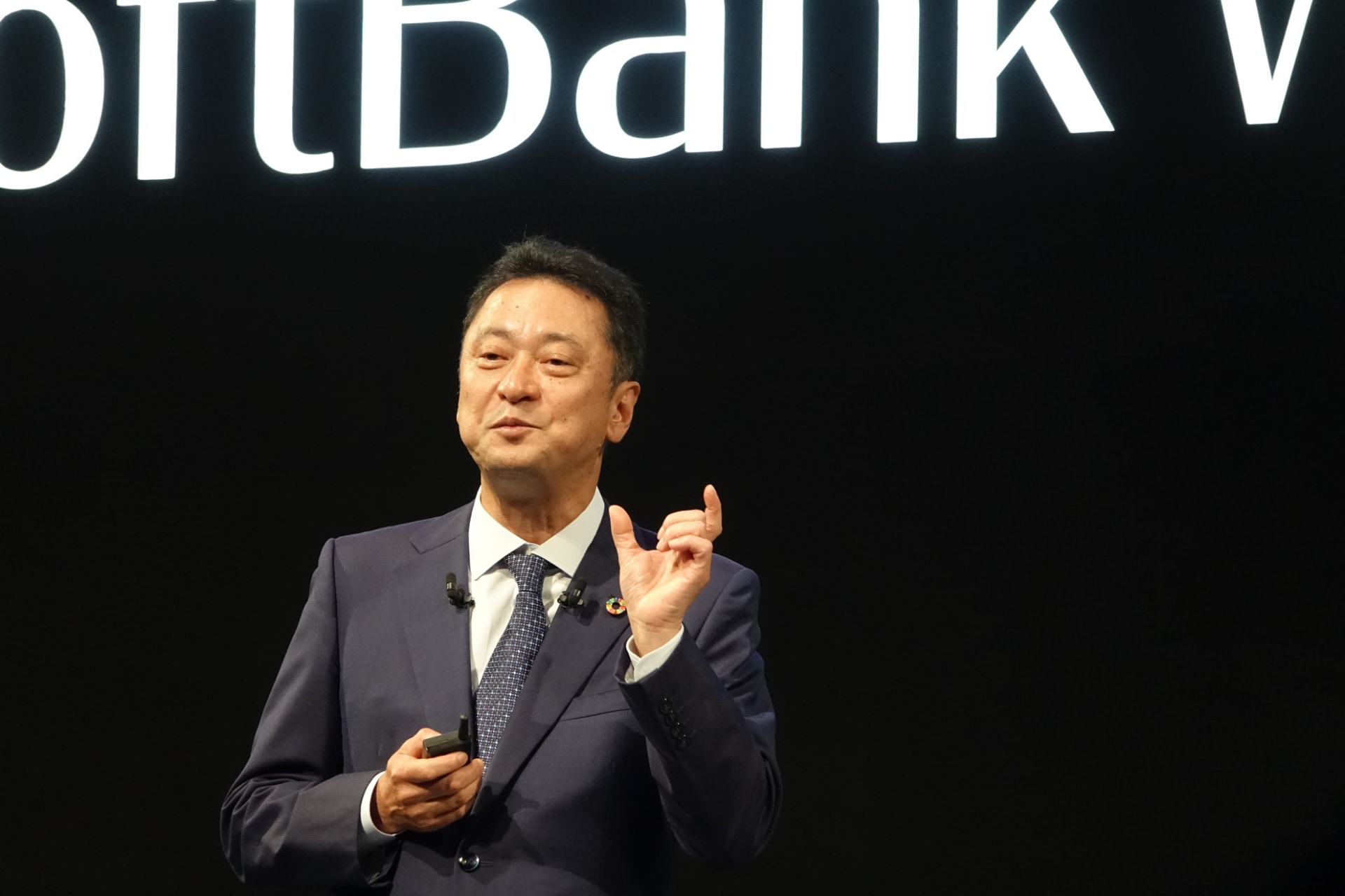 宮川氏