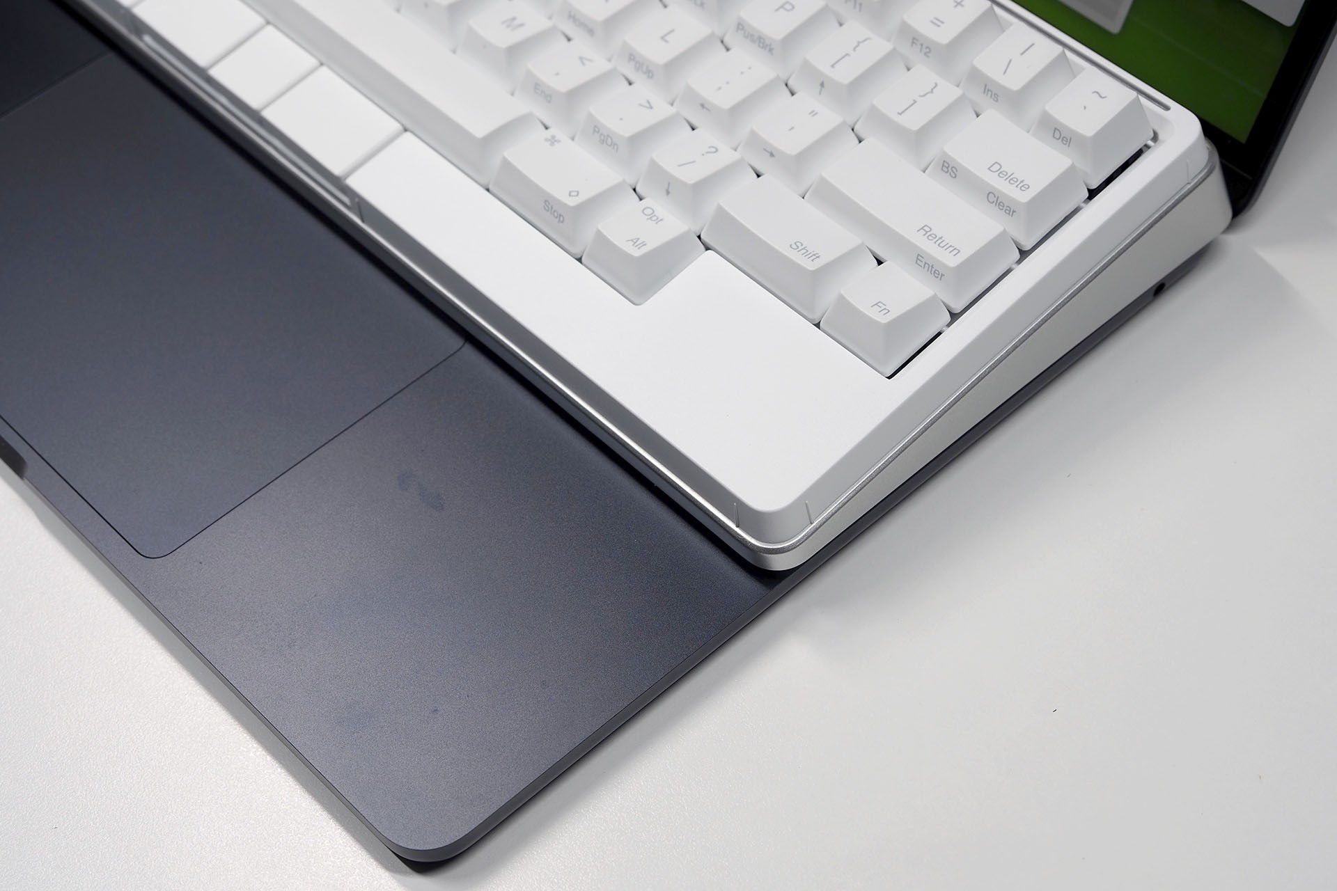 右もちょうど。