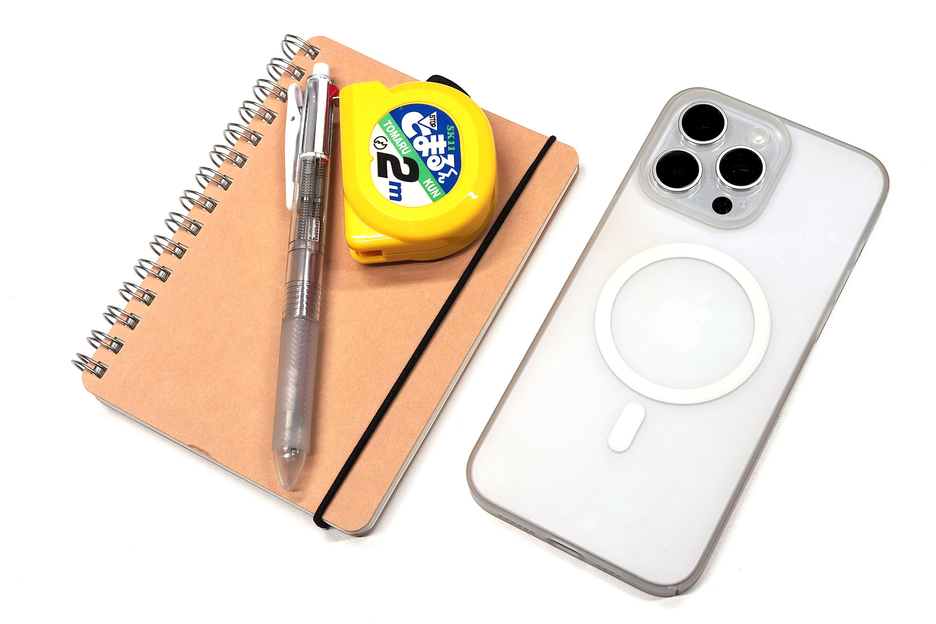 これらを持ってホームセンターへ。