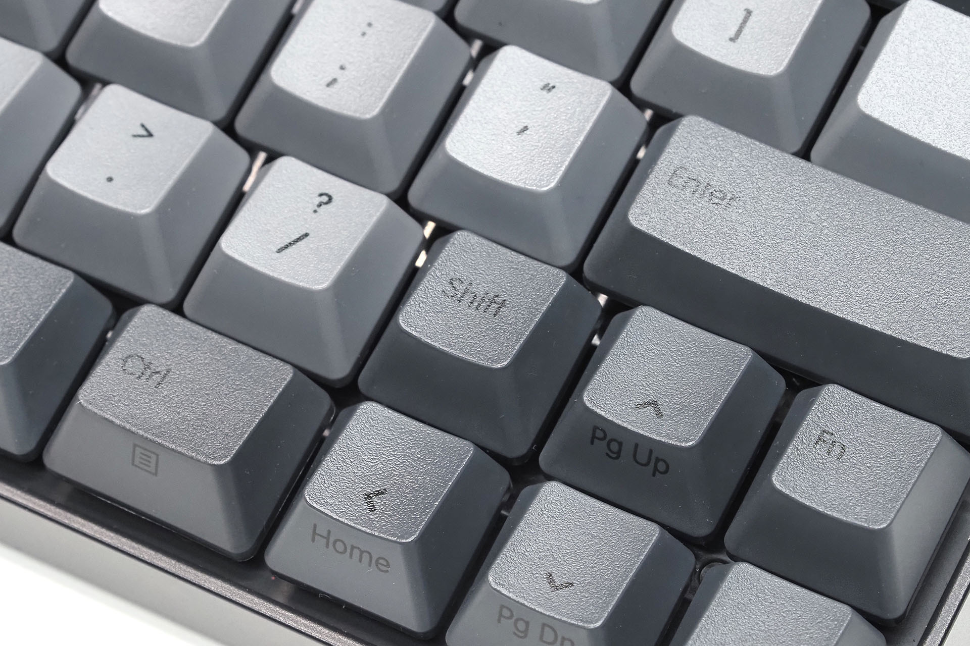 文字キーと同じ大きさのShiftキー。えぇ〜、これどうなのぉ〜？