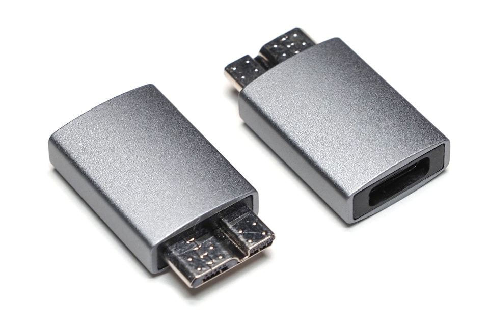 USB-Cケーブル＋変換アダプターで、混沌としていた俺的USB