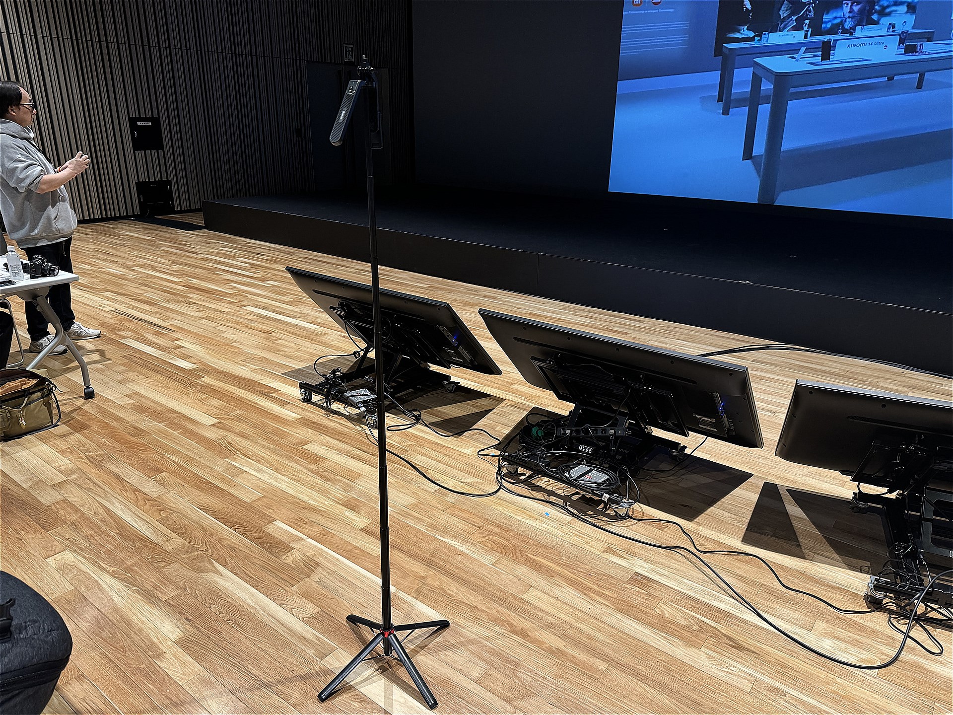 4脚なので、意外に安定感はある