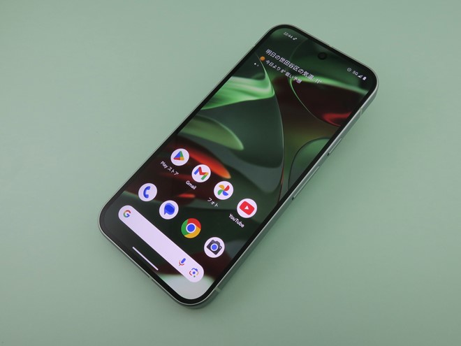 Google「Pixel 9」、約152.8mm（高さ）×72mm（幅）×8.5mm（厚さ）、約198g（重さ）、Wintergreen（写真）、Peony、Porcelain、Obsidianをラインアップ