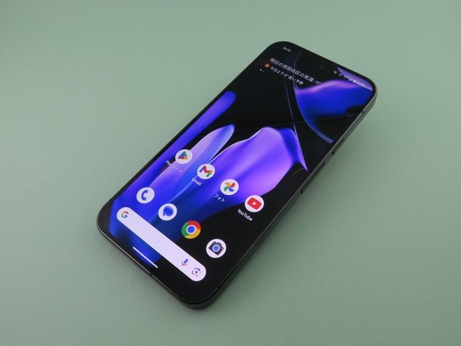 Google「Pixel 9 Pro XL」、約162.8mm（高さ）×76.6mm（幅）×8.5mm（厚さ）、約221g（重さ）、Obsidian（写真）、Porcelain、Rose Quartz、Hazelをラインアップ