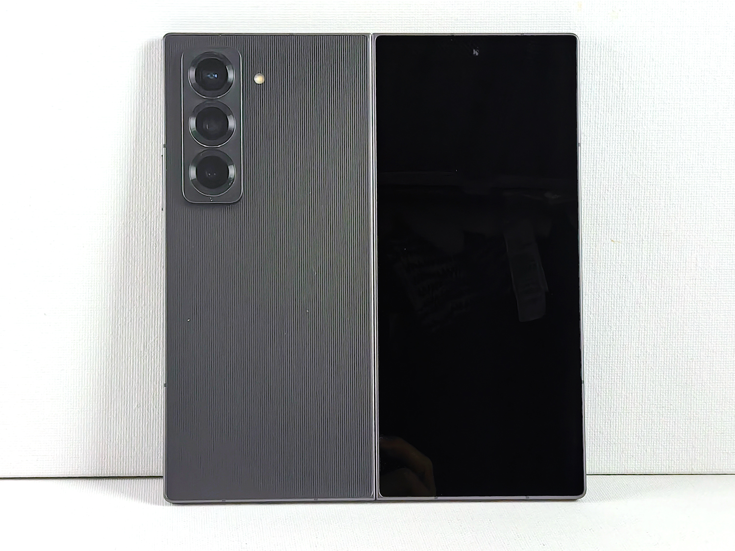 開いた状態の裏側