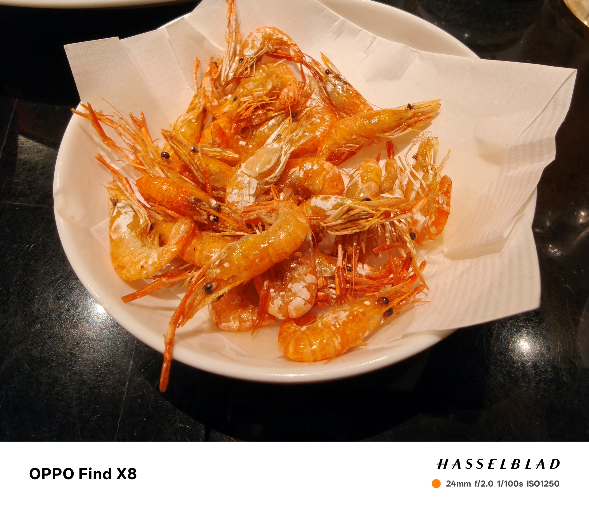 超広角カメラ（マクロ）