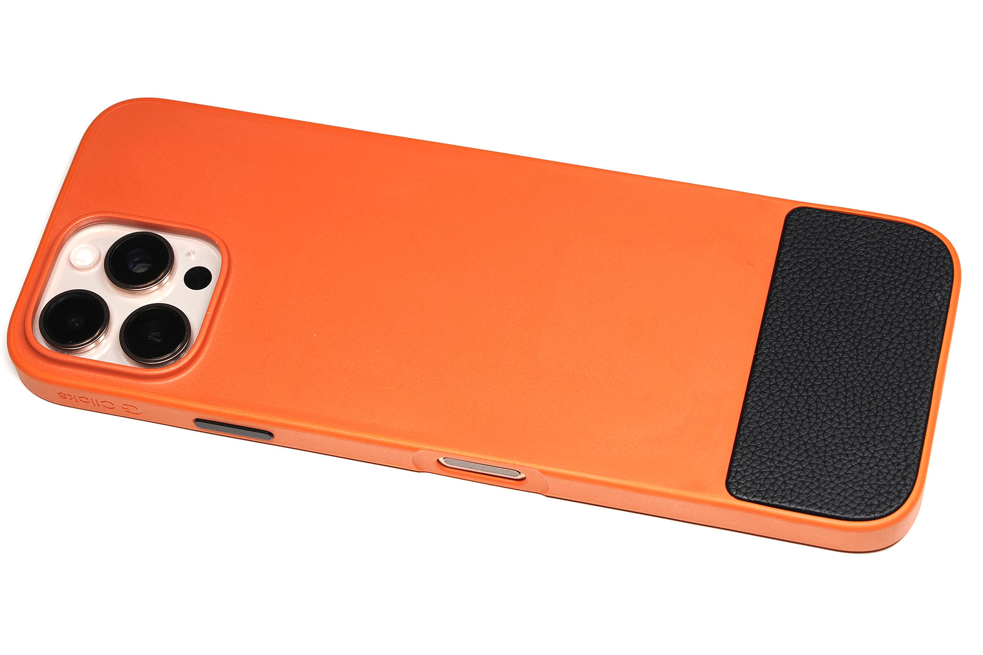 長〜い。スマートフォンには見えない。これを見た人はみんなギョッとしてユーザー的には楽しいと言えよう。