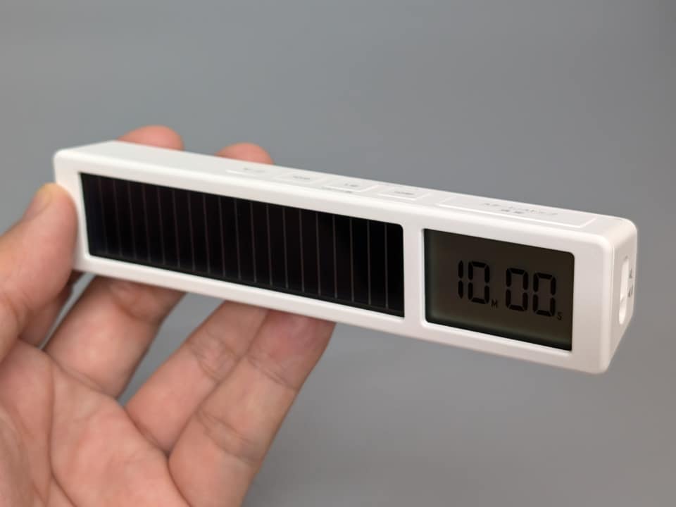 本体外観。全長約13cmのスティック状だ