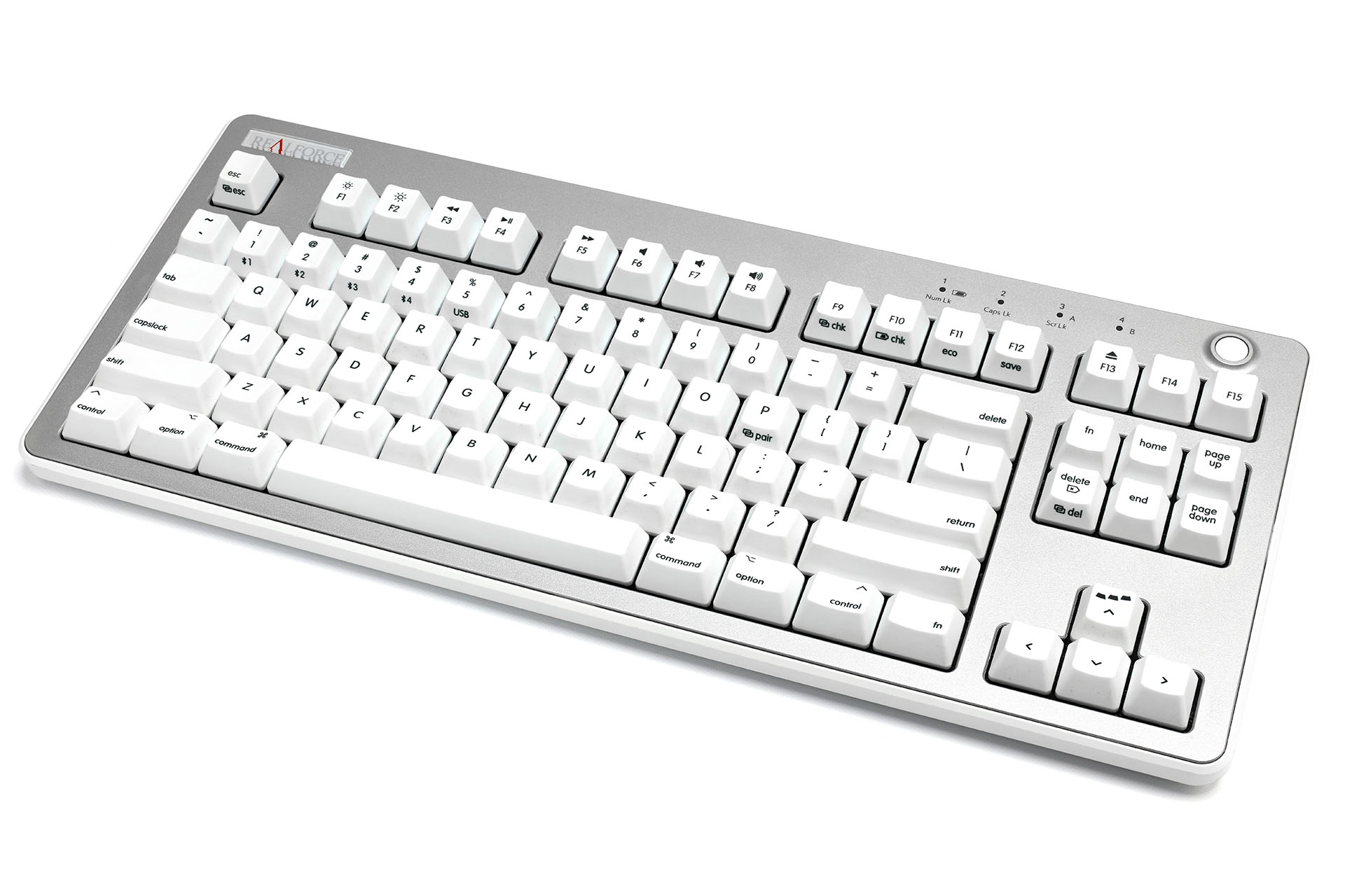 東プレ「REALFORCE R3 KEYBOARD Mac 配列 / R3HH21」。2年以上毎日酷使しているが、全然問題ナシであり、そのスイッチ方式からもちろんキーのチャタリング(接触不良での誤入力)もない。このモデルの価格は税込34,540円だが、抜群の使いやすさと耐久性があるので「結局すごくコストパフォーマンスが高いんだなぁ」と思う。……キートップが少しテカってきたり、パネル表面の色が剥げてきたりしているが、まだまだ使い続けられる感じ。じつは予備を買ってあるのだが……買う必要なかったかも？