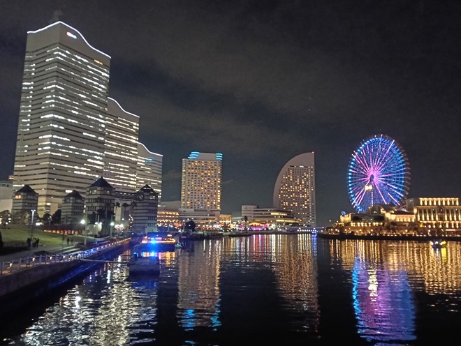 「夜景モード」の等倍で撮影