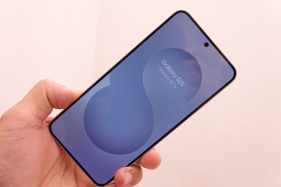 サムスンが進化したAIスマホ「Galaxy S25」を発表、国内SIMフリー版は2