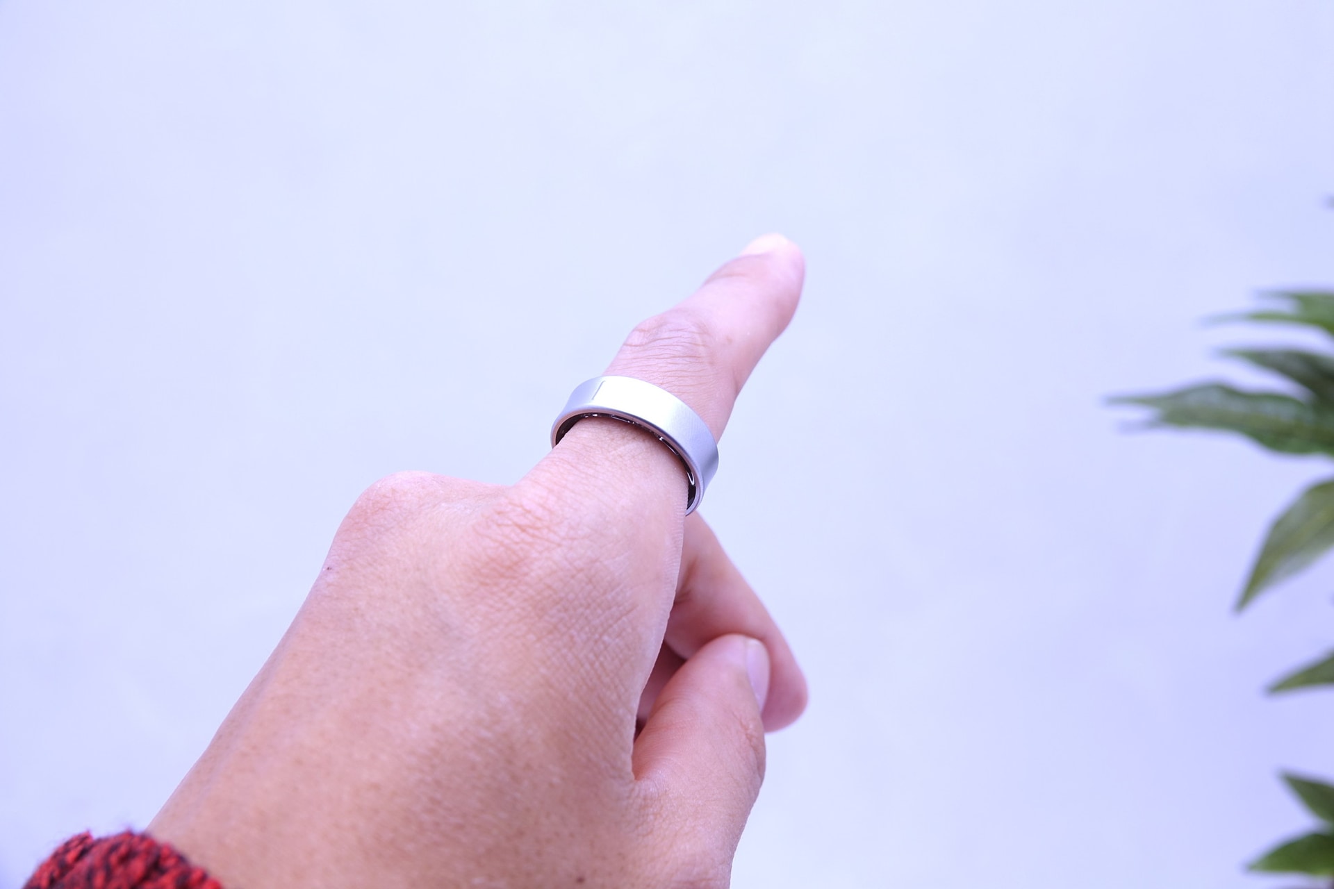Galaxy Ring、ソフトバンクはチタニウムブラックとチタニウムシルバーをラインアップ