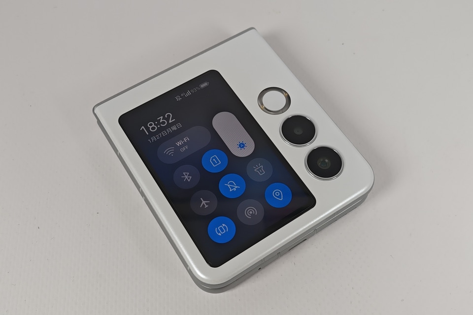 nubia Flip 2」クイックフォトレビュー] - ケータイ Watch