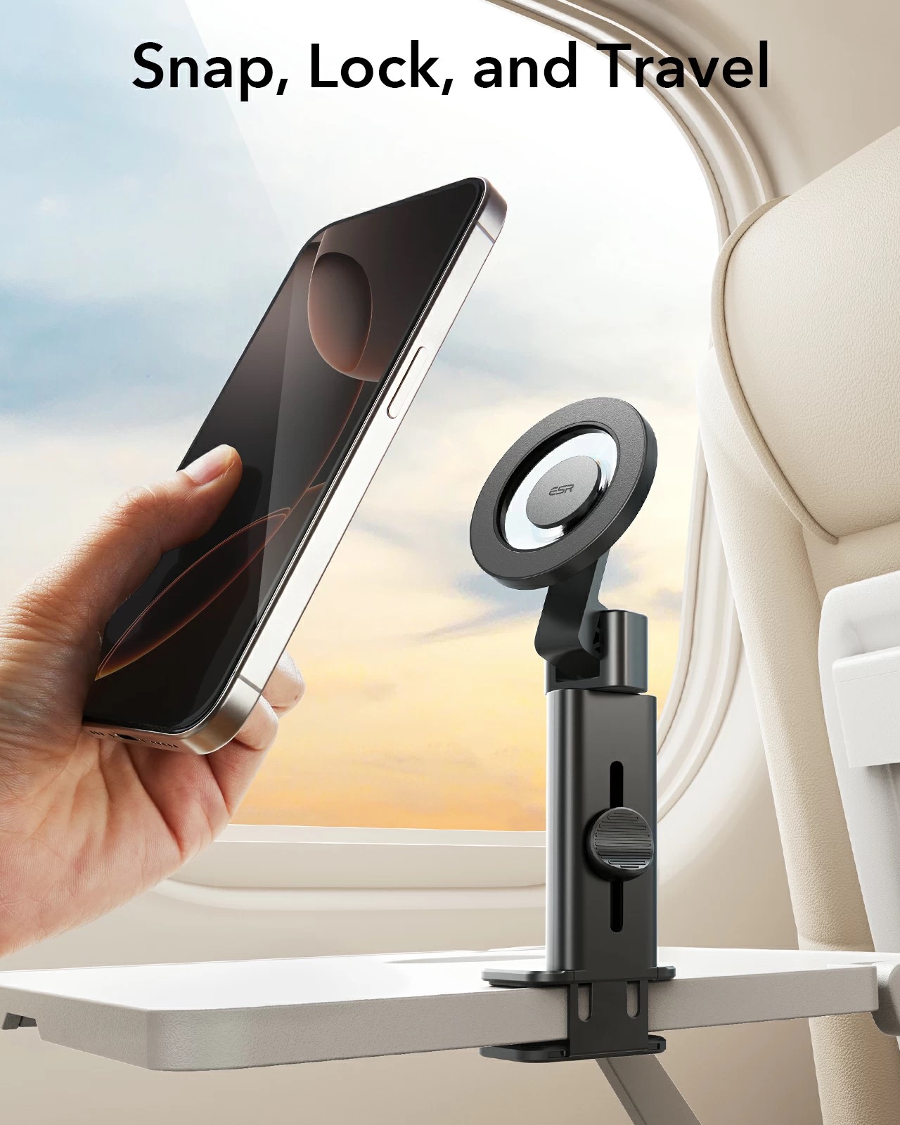 ESR「Airplane Phone Holder Mount (HaloLock)」は、新幹線や飛行機の座席テーブルにクランプして使うスマートフォンホルダーで、MagSafe対応(後から端末に貼る金属リングでも使用可能)。ちなみに“HaloLock”が付くESR製品はMagSafe対応を意味する。