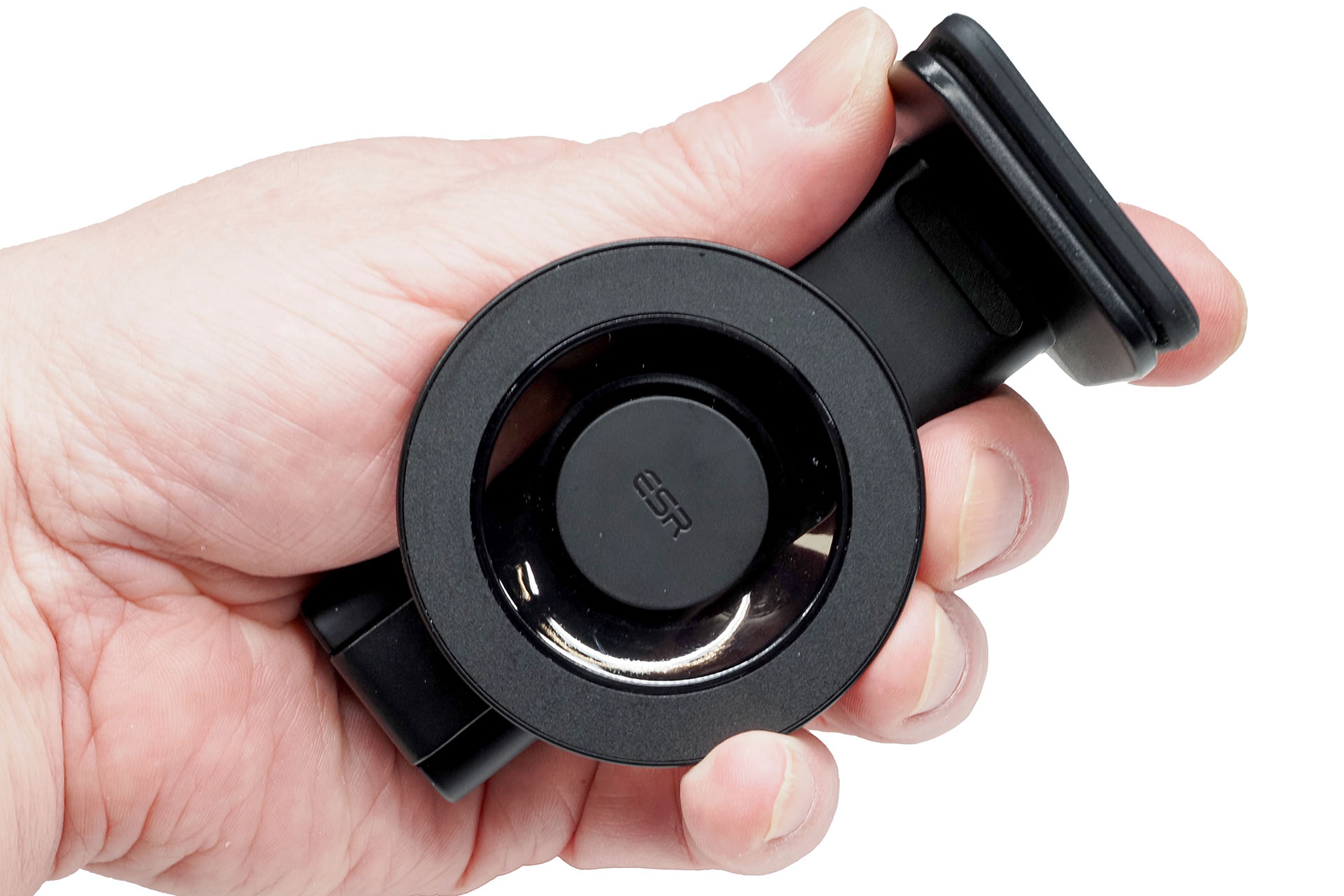 常時携帯できるサイズではあるが、あまりコンパクトという感じではない。