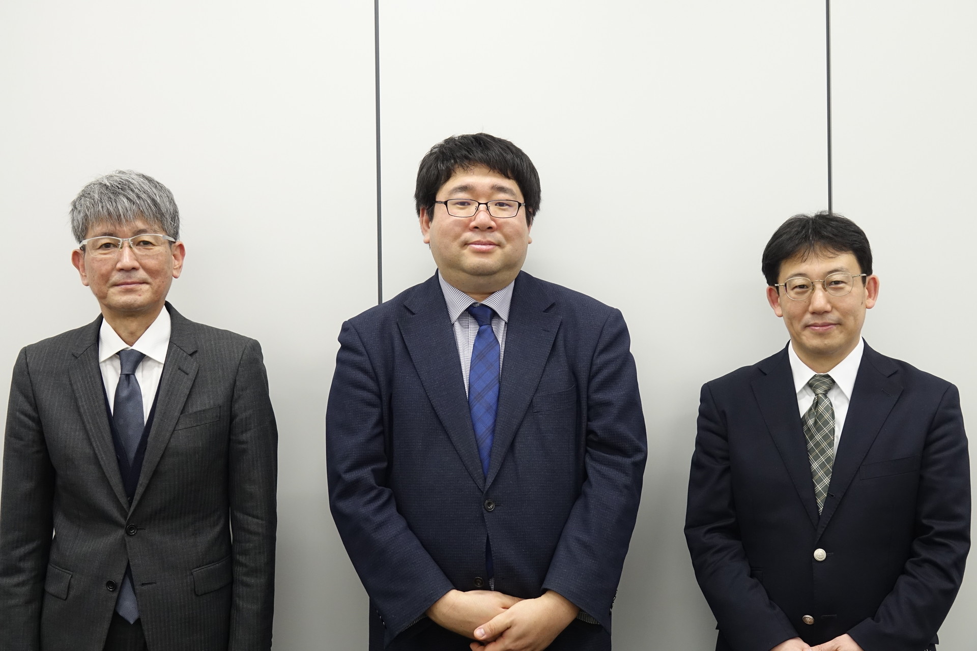 左から藤井氏、前田氏、松田氏