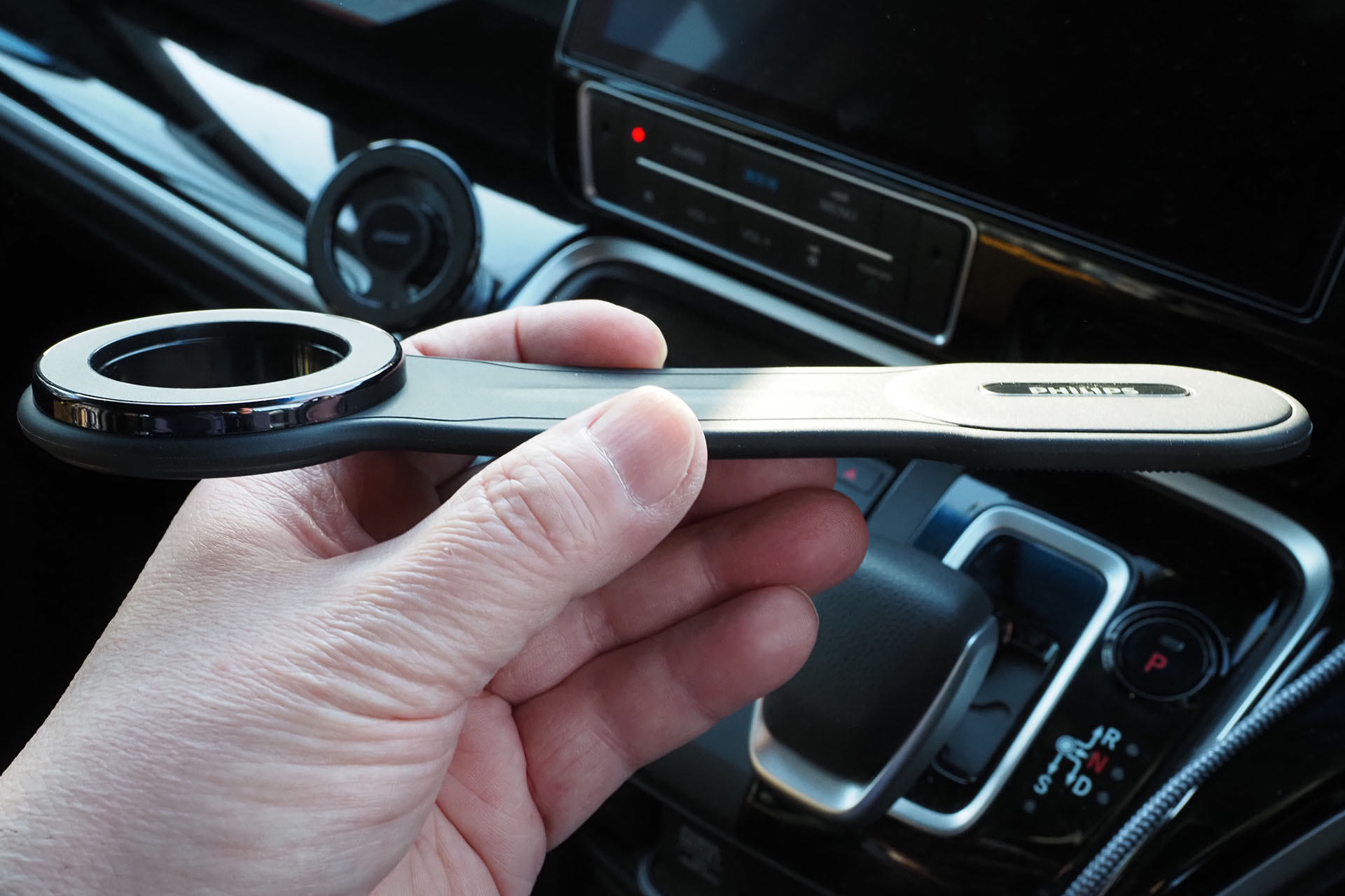 けっこう薄い。でも頑丈。