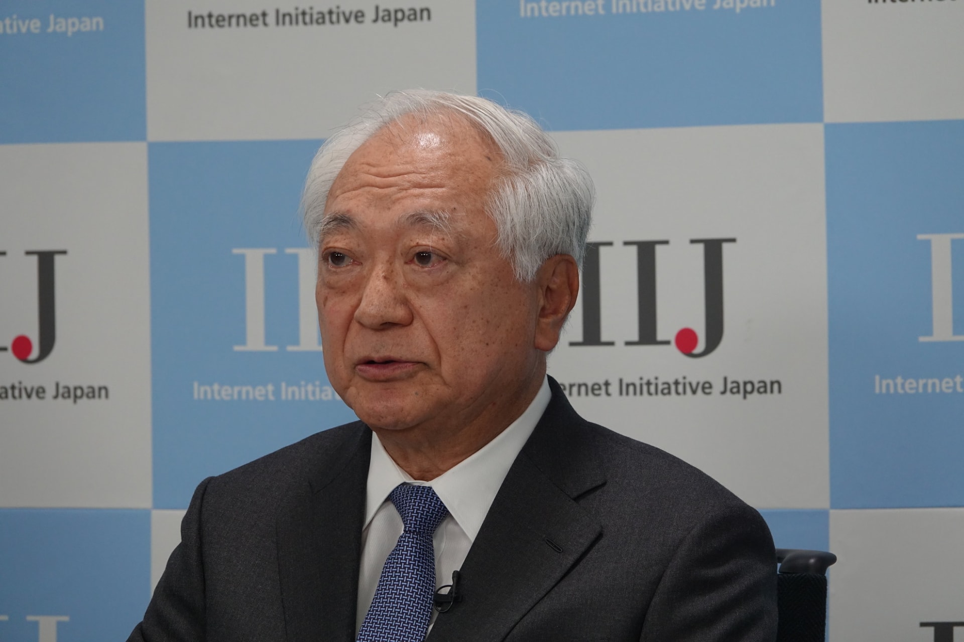 代表取締役社長の勝栄二郎氏