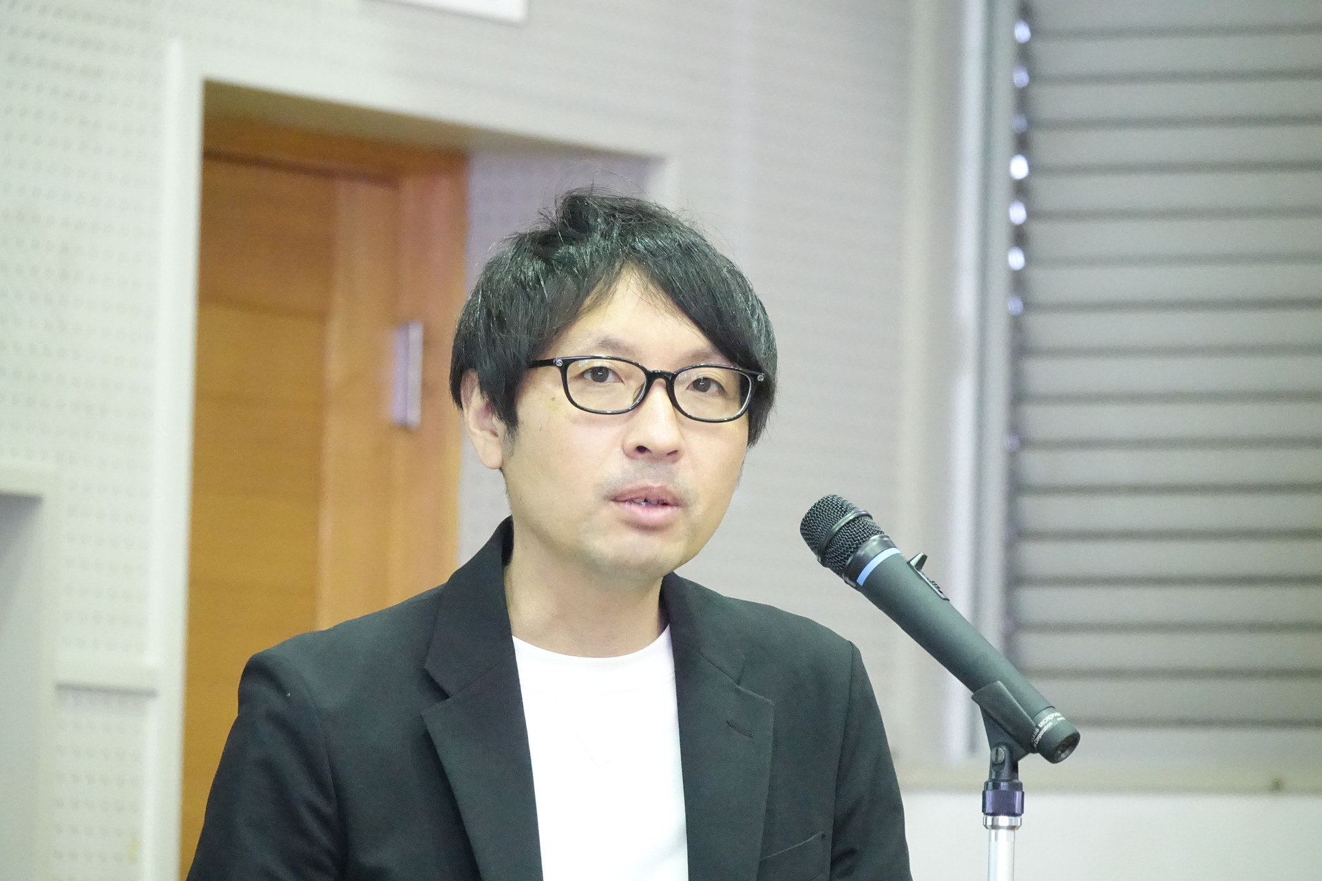右＝ちちぶ結いまち 代表理事 深田雅之氏