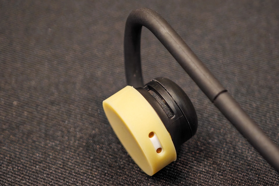 NTTソノリティ、アクティブに動く人に向けたオープンイヤー型