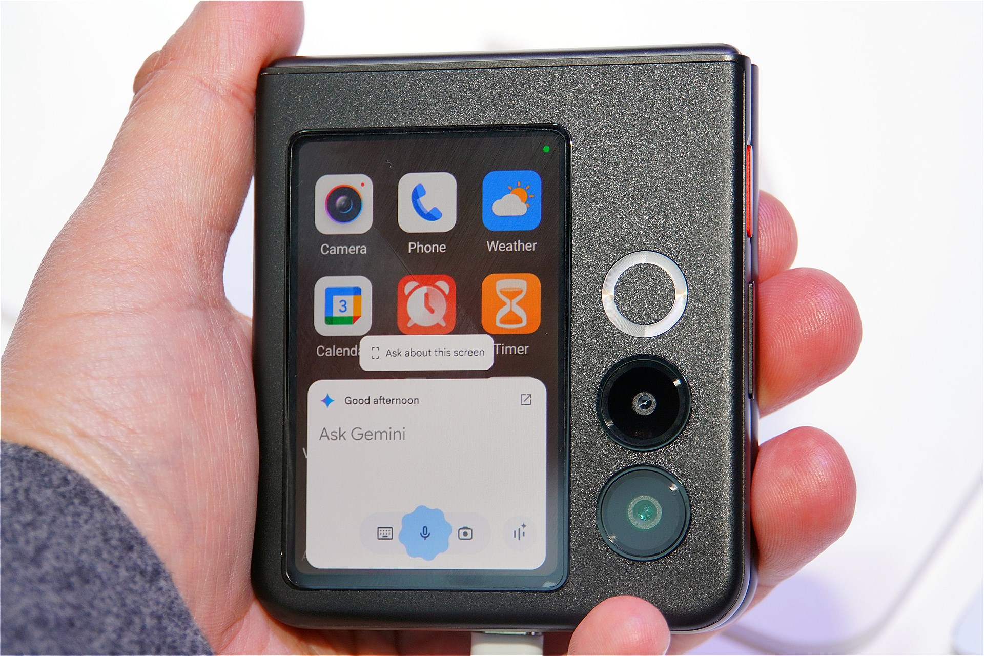 グーグルとの協業も発表。ZTE端末にGeminiをプリインストールしていく
