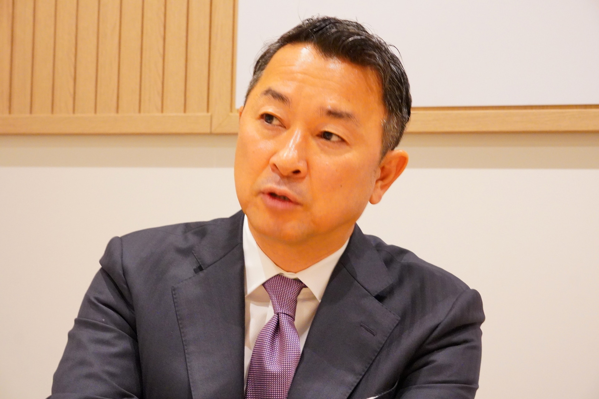 値上げに対する考えを語る前田氏
