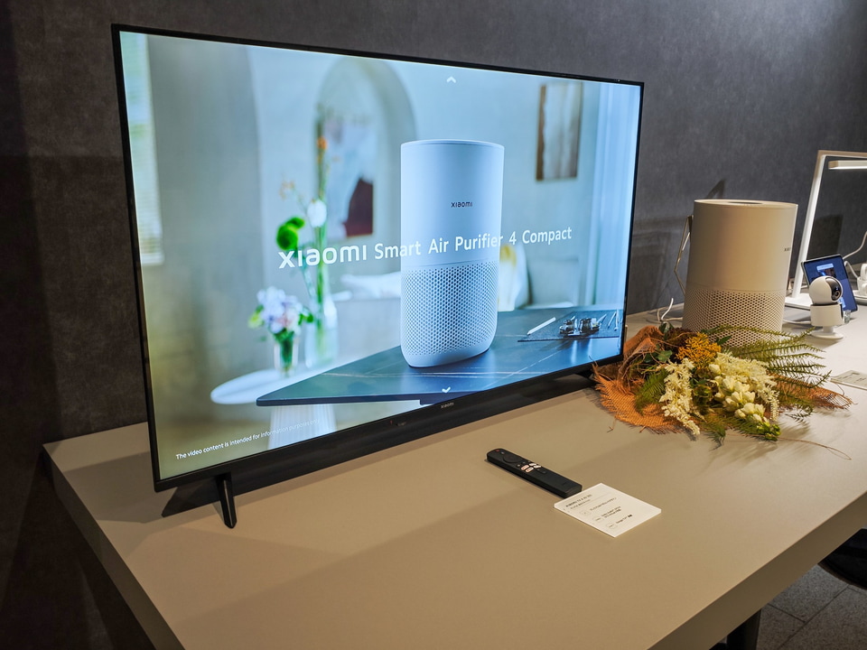 シャオミ、「Xiaomi TV A 43 2025」と限定版「Xiaomi Smart Band 9 Pro