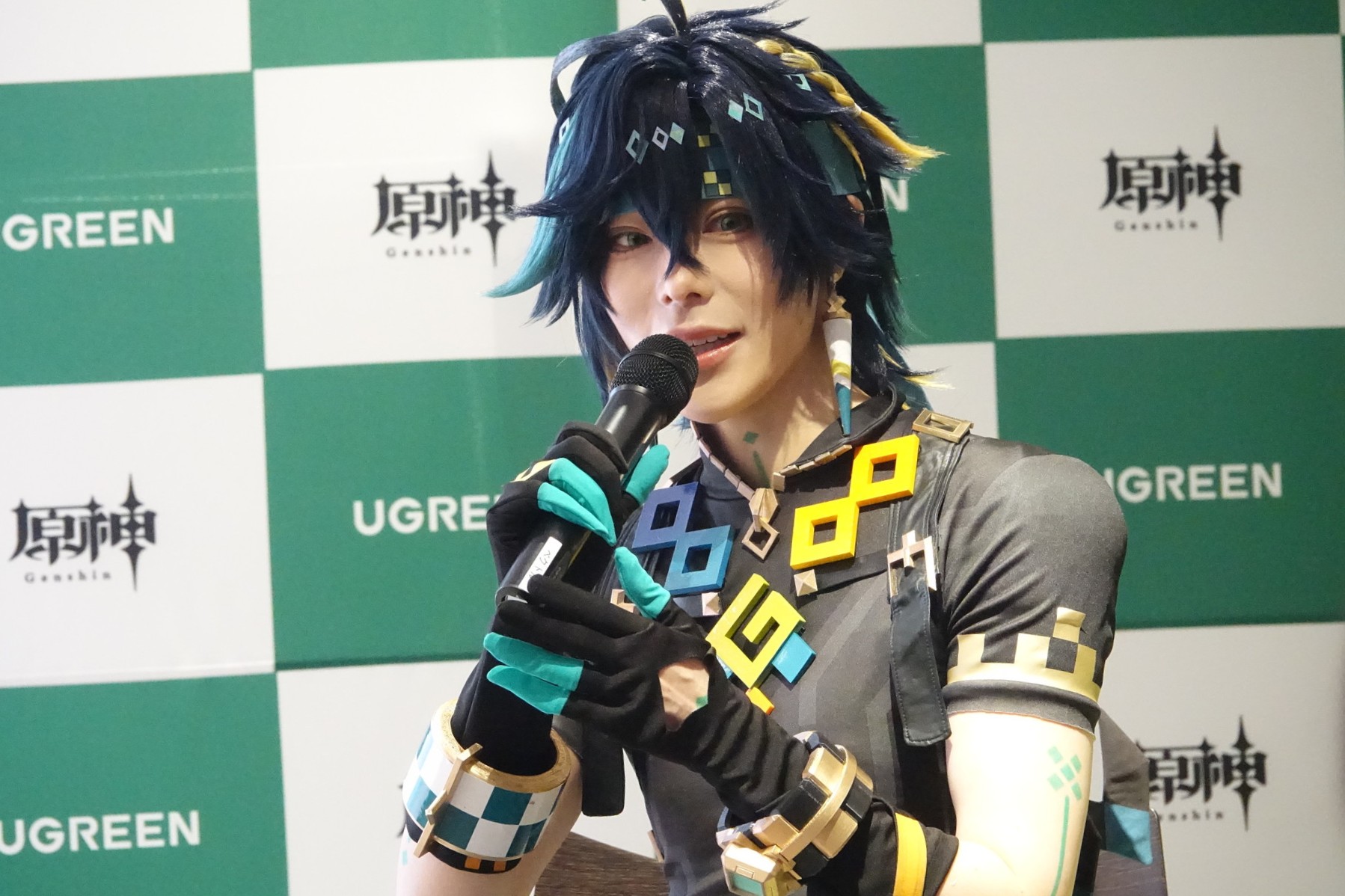 コスプレイヤーの桃戸もも