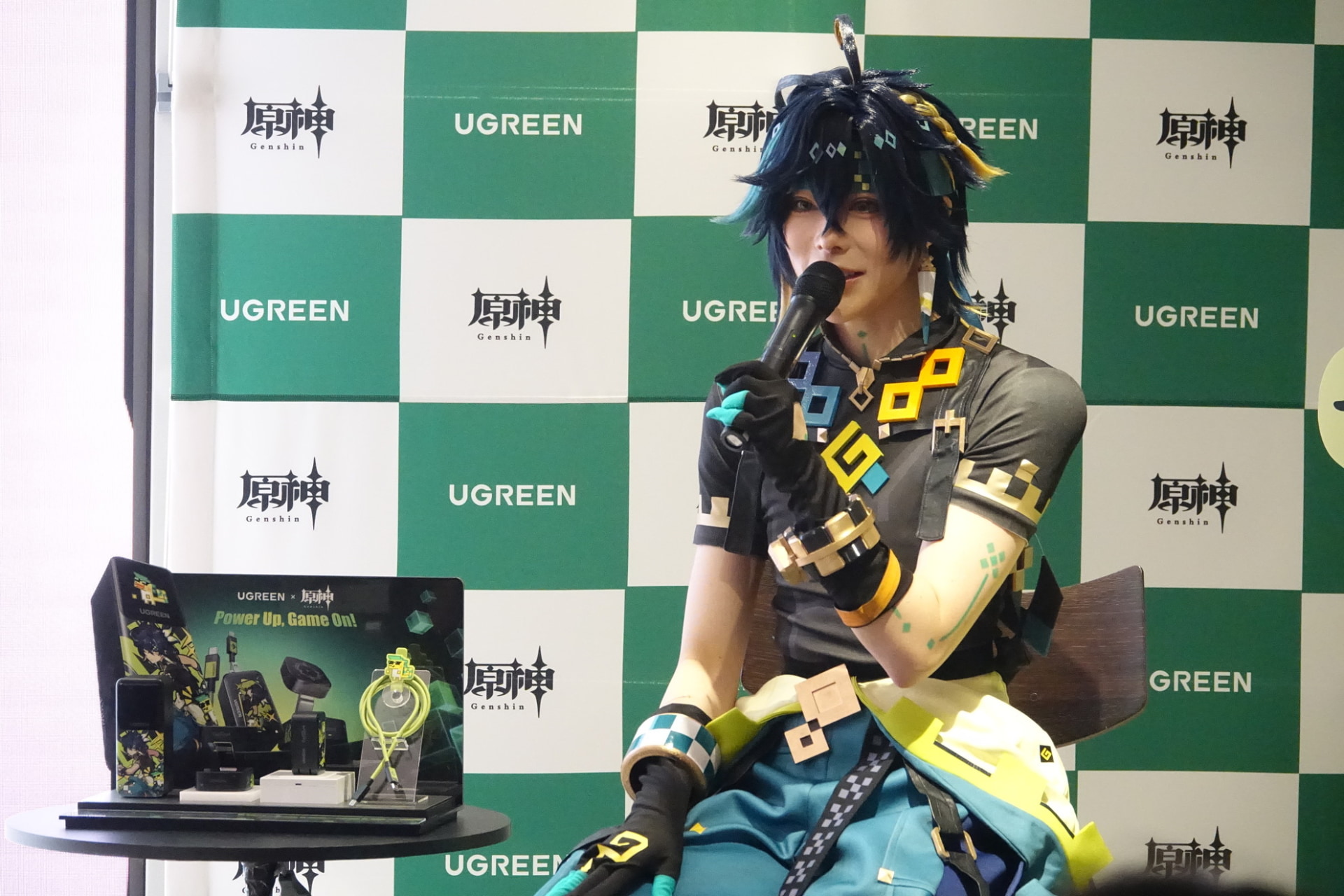 コスプレイヤーの桃戸もも