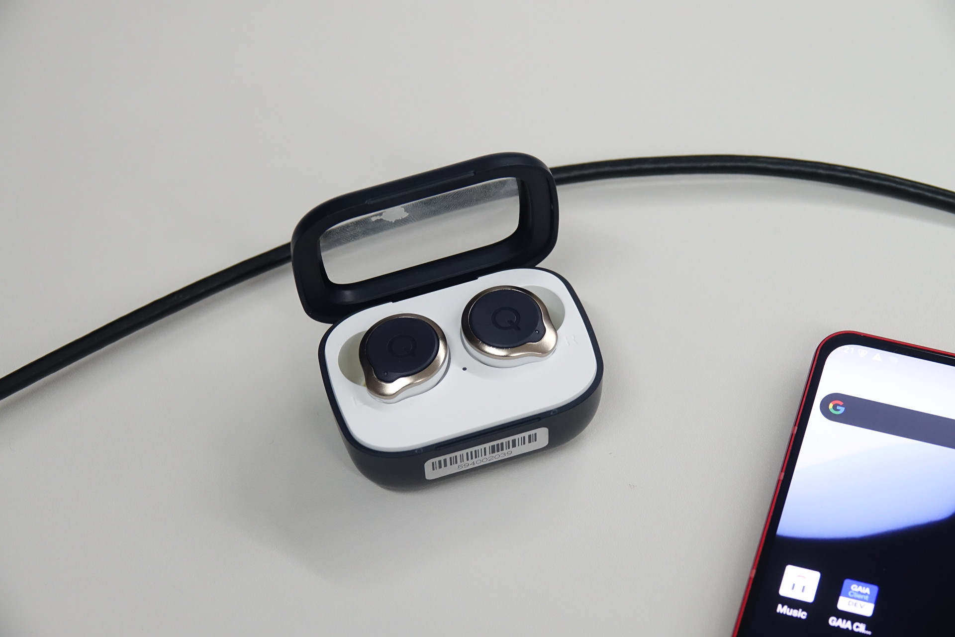 クアルコムのリファレンスデザインのイヤホン