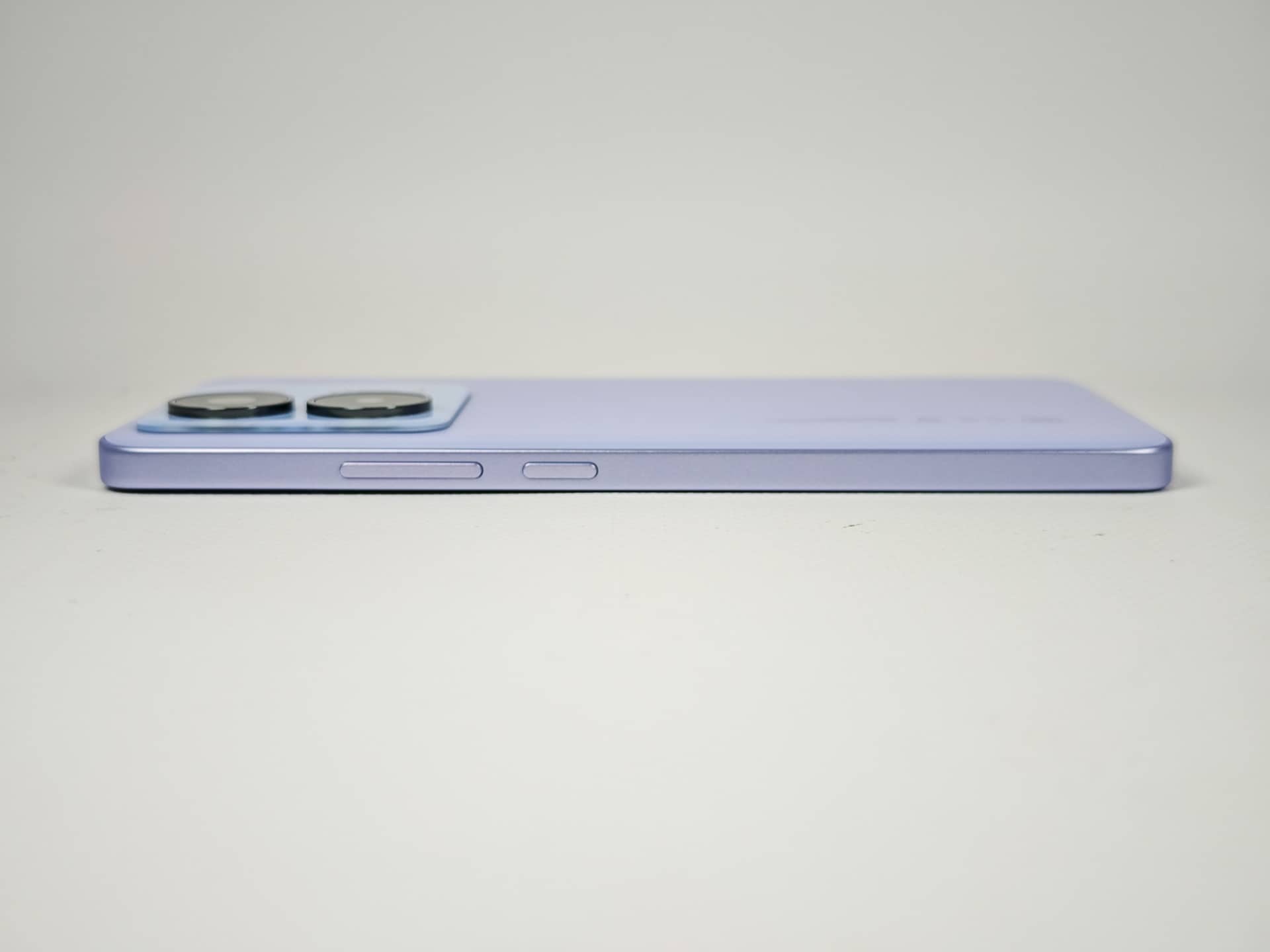 上部にイヤホンジャック