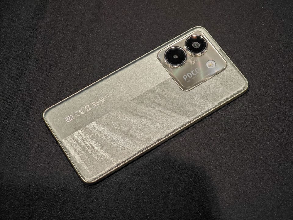 POCO M7 Pro 5G 本体 45W充電器付き 日本国内版 ASCII.jp：【3万円切りスマホ】シャオミ「POCO M7 Pro 5G」発売
