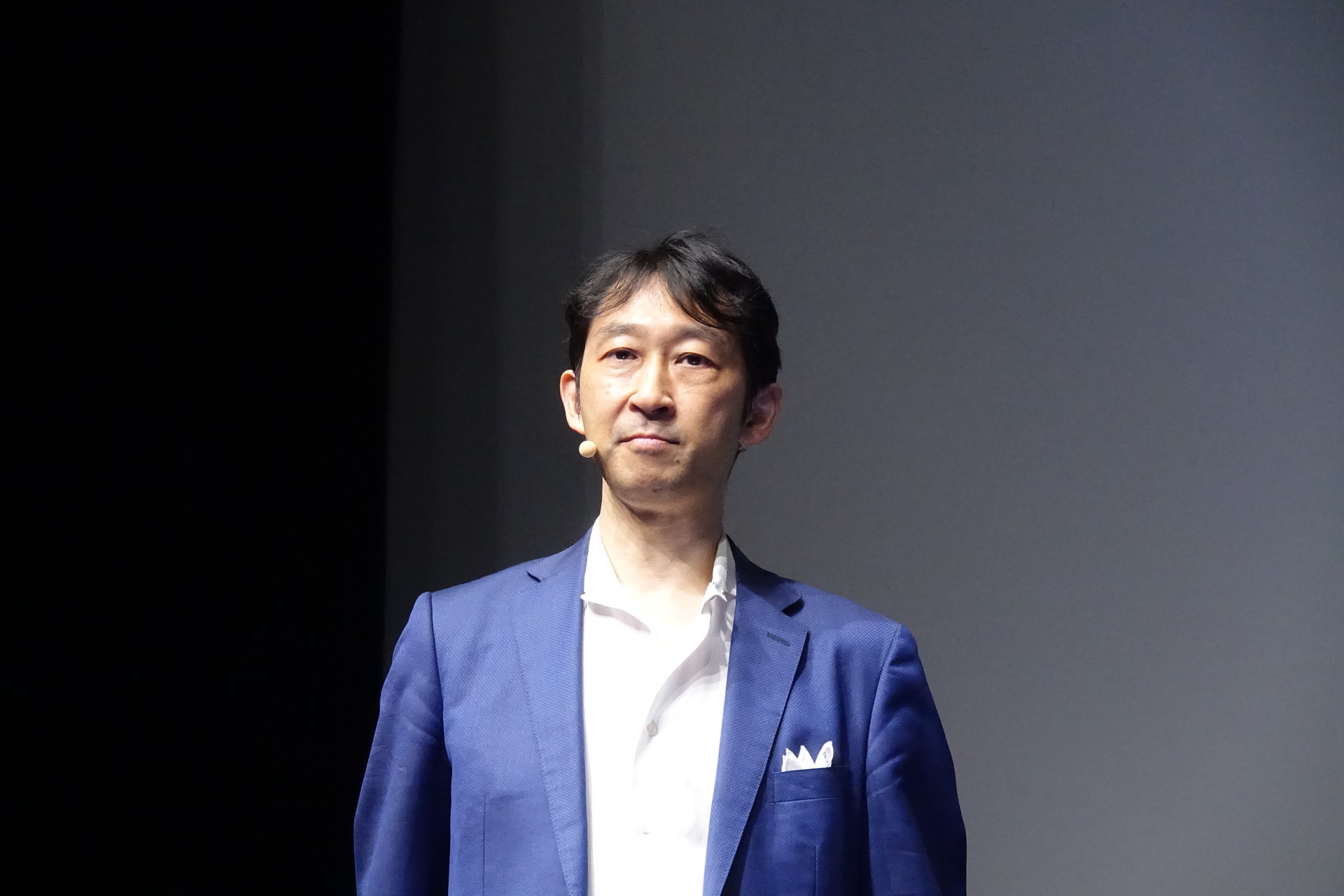 楽天モバイル 大久保公博氏とクアルコムジャパン 中山秦方社長が登壇した