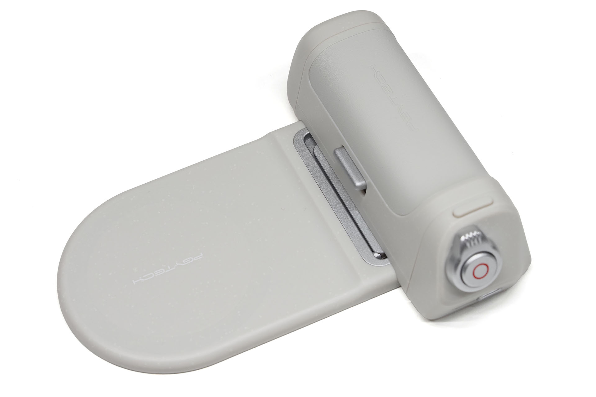 PGYTECHのMagCamスマートフォングリップ。スマートフォンでの撮影を快適にするためのグリップで、モジュール設計のため各部を分離することができる。