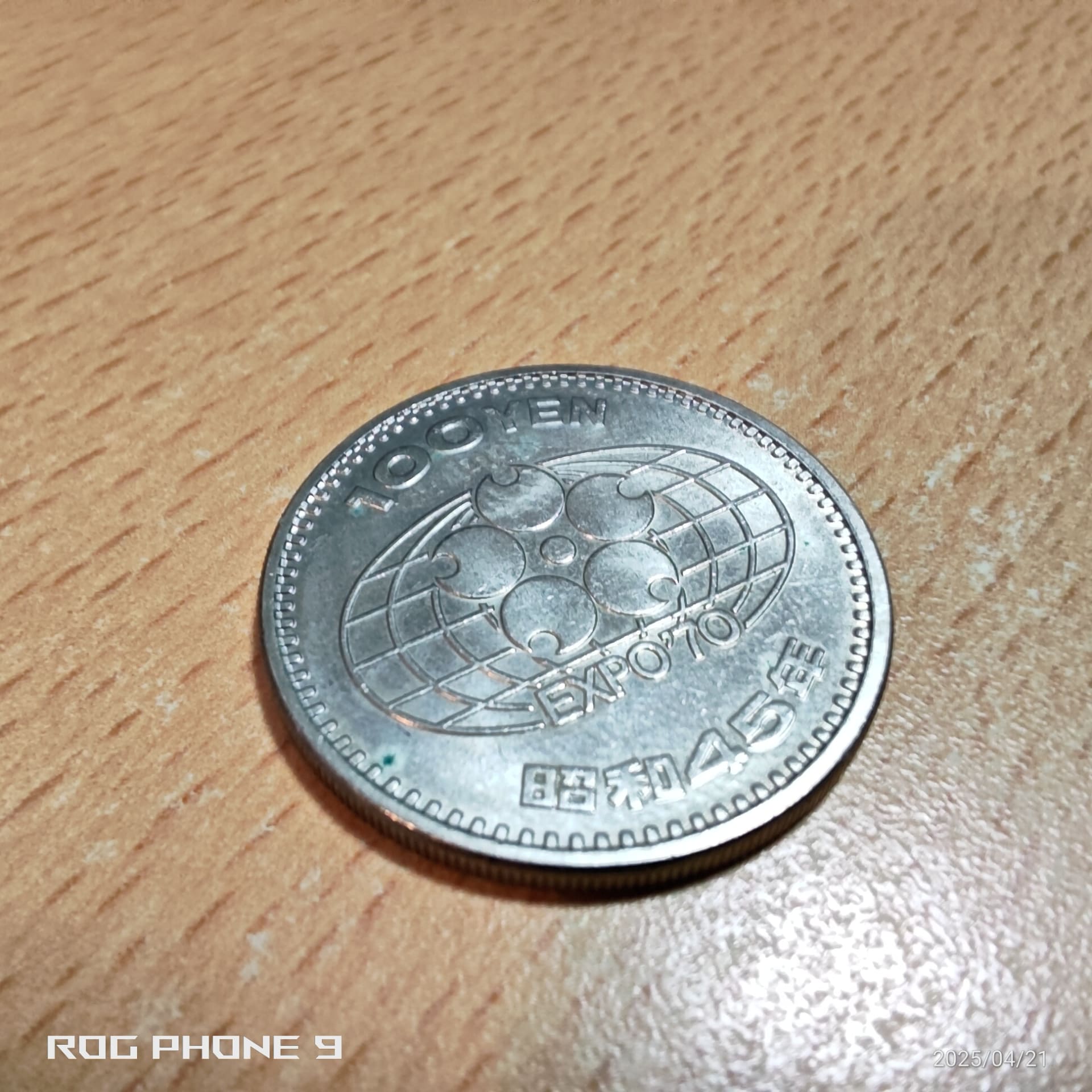 「ROG Phone 9」のマクロカメラで撮影