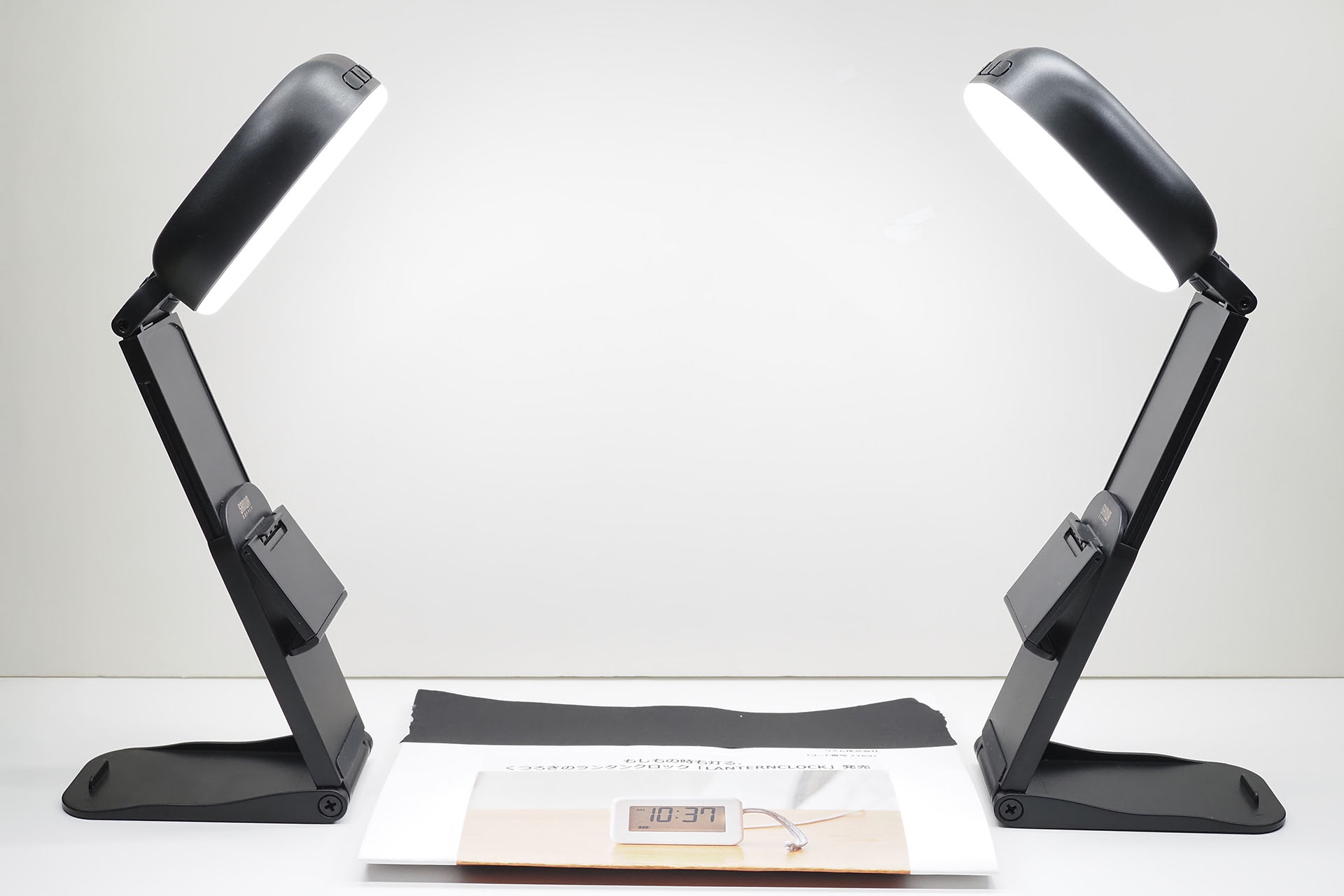 書類が大きめの場合はLED066の背を高くして。