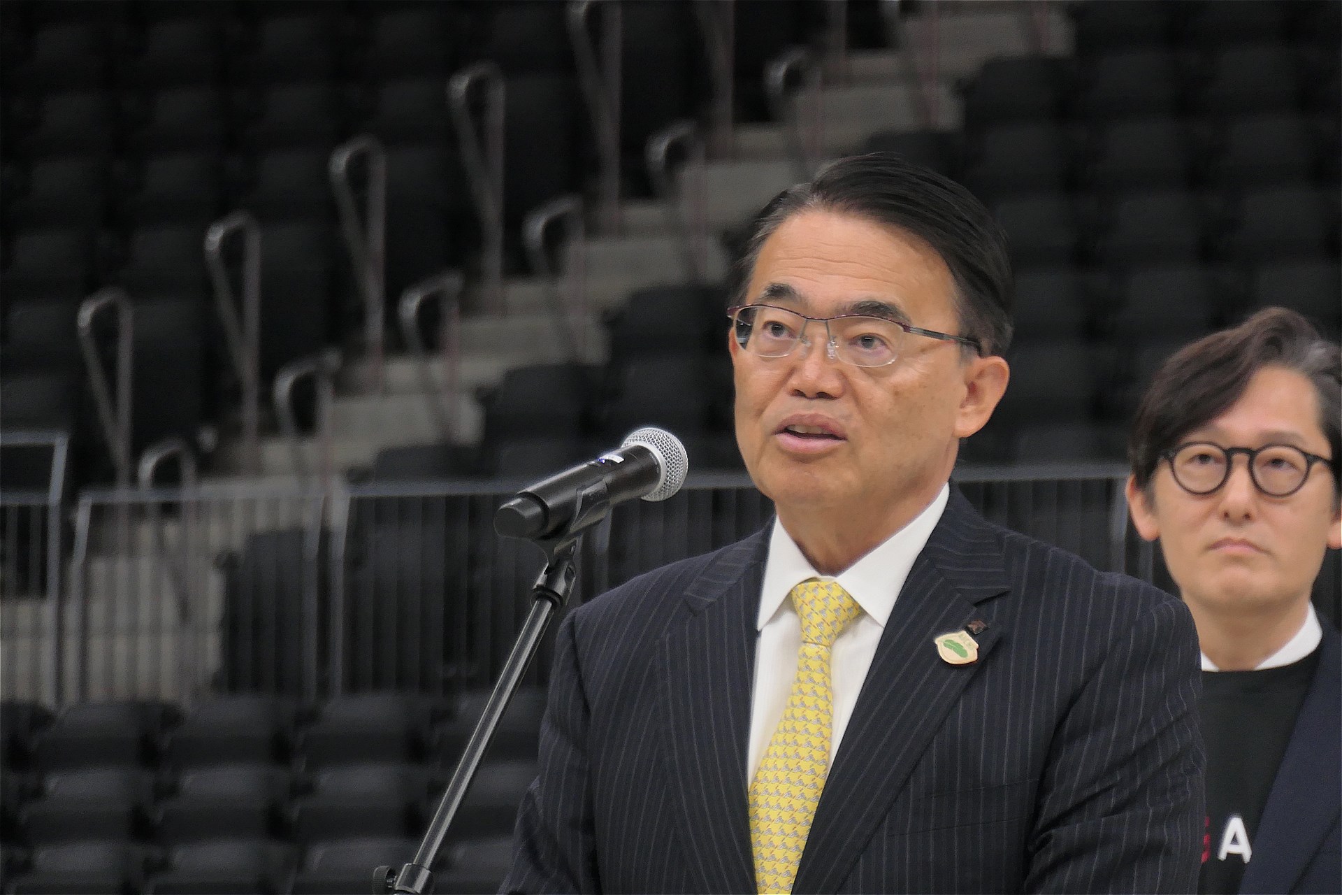 16日の内覧会には愛知県の大村秀章知事も駆けつけた